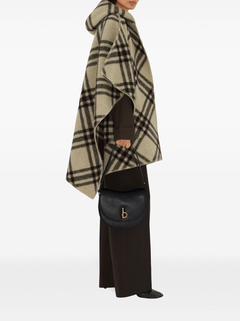 reversible checkered cape 4