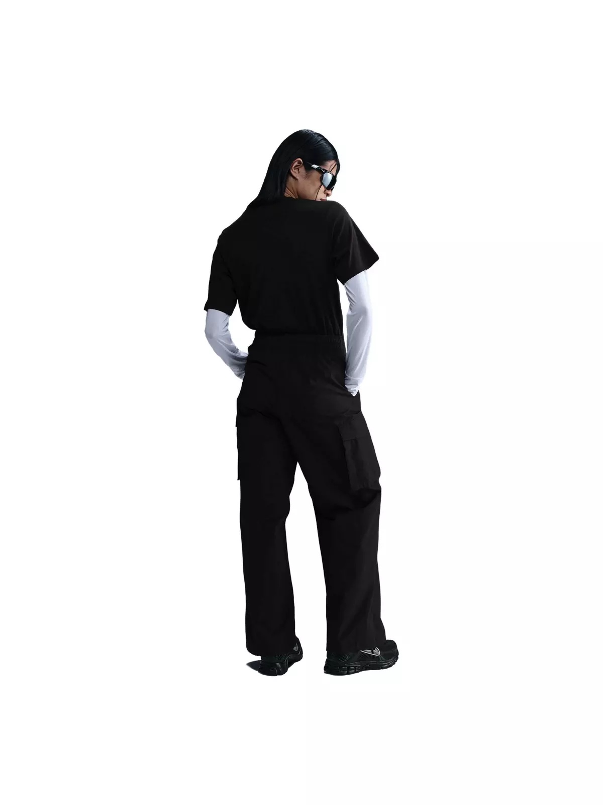 Women's Sportswear Everything Wovens Mid-Rise Cargo Pants - Black - 4