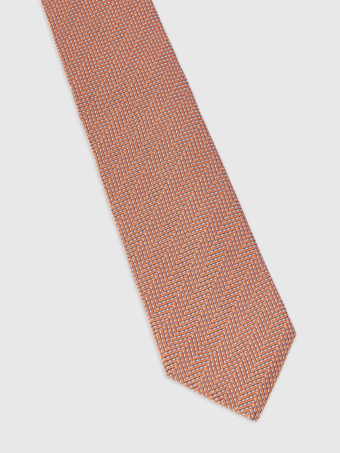 Tie with oblique chevron pattern - 2