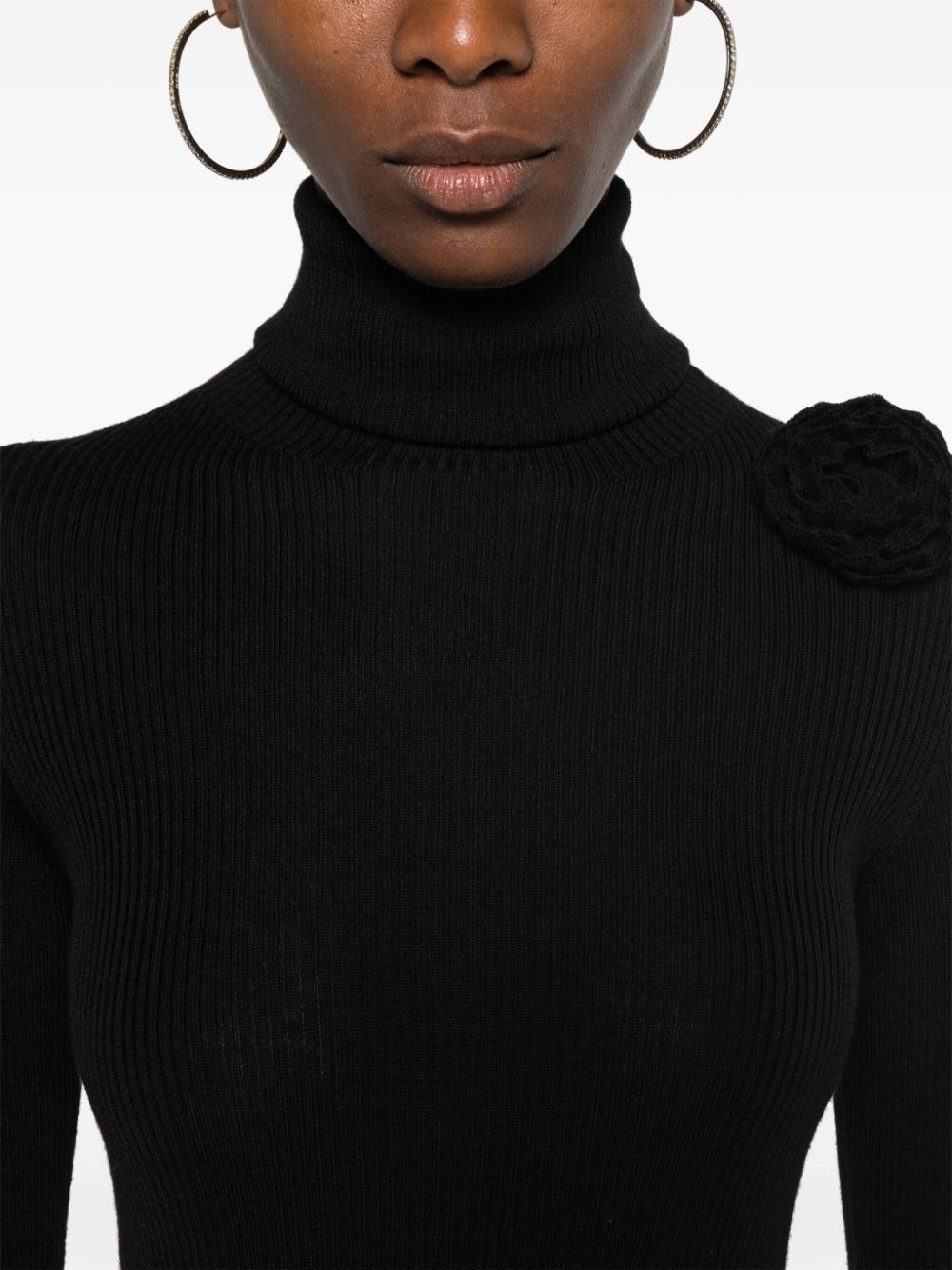 floral-brooch roll-neck jumper - 5