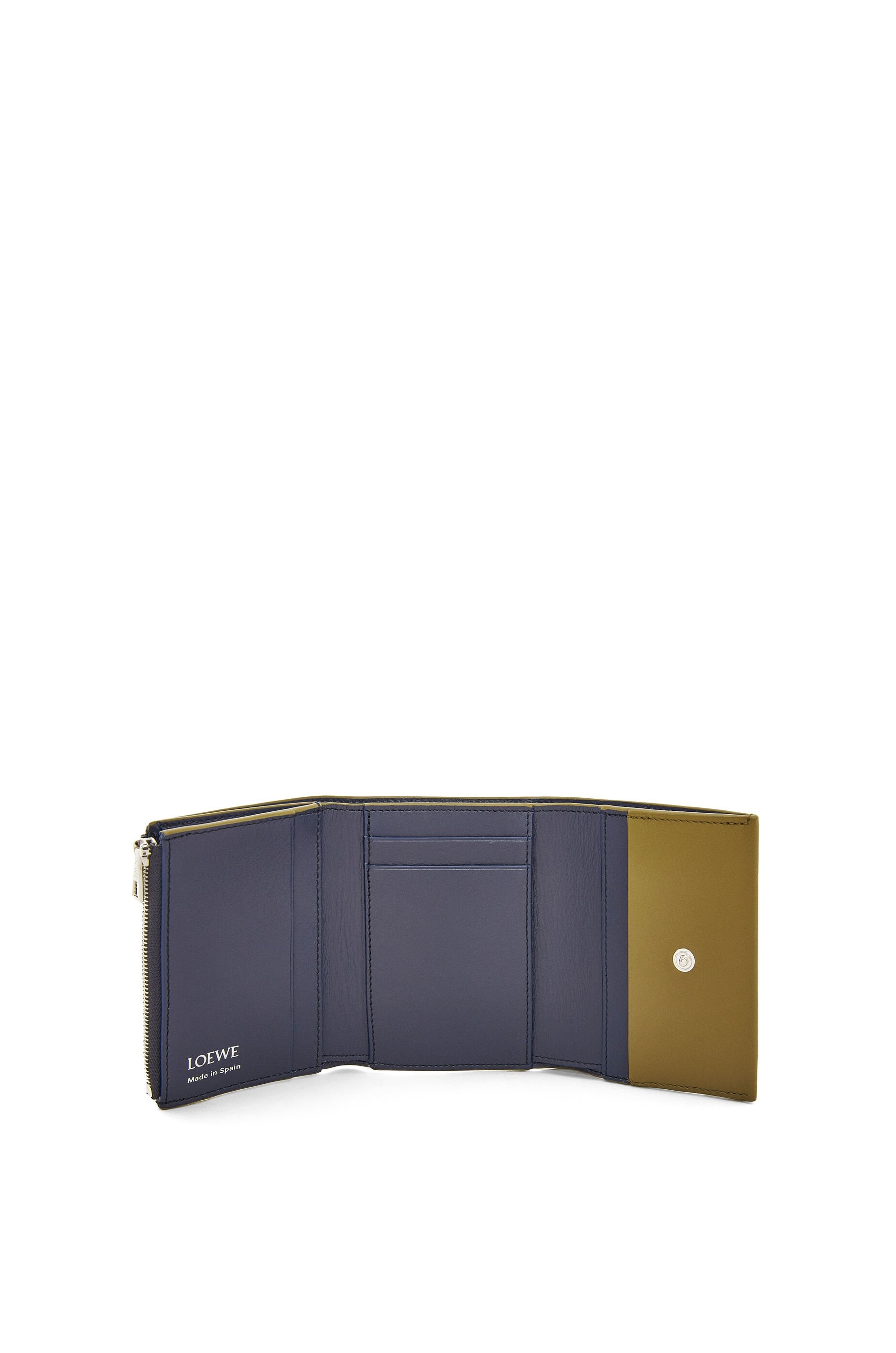 Trifold zip wallet in shiny nappa calfskin - 2