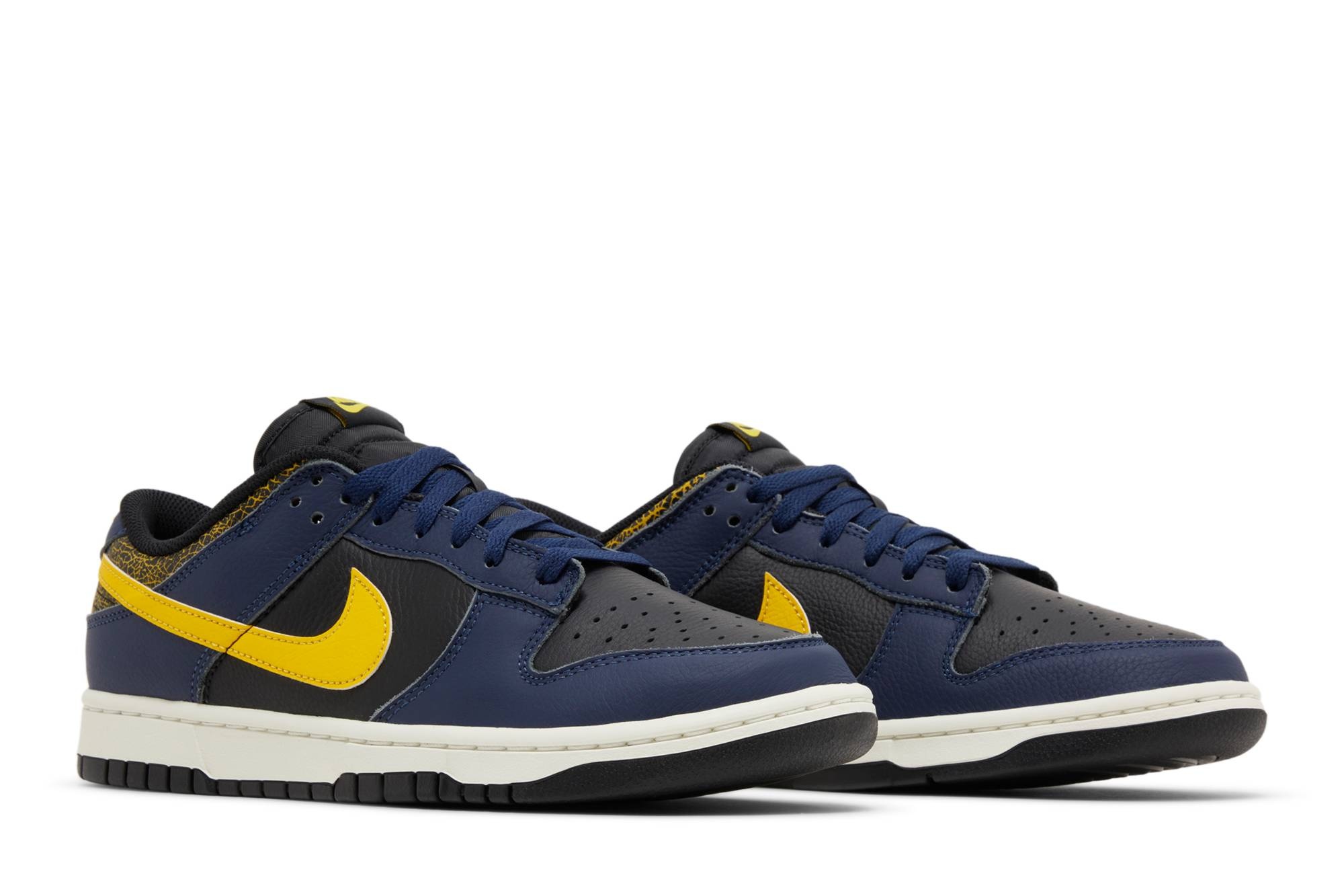 Dunk Low 'Vintage Michigan' - 8