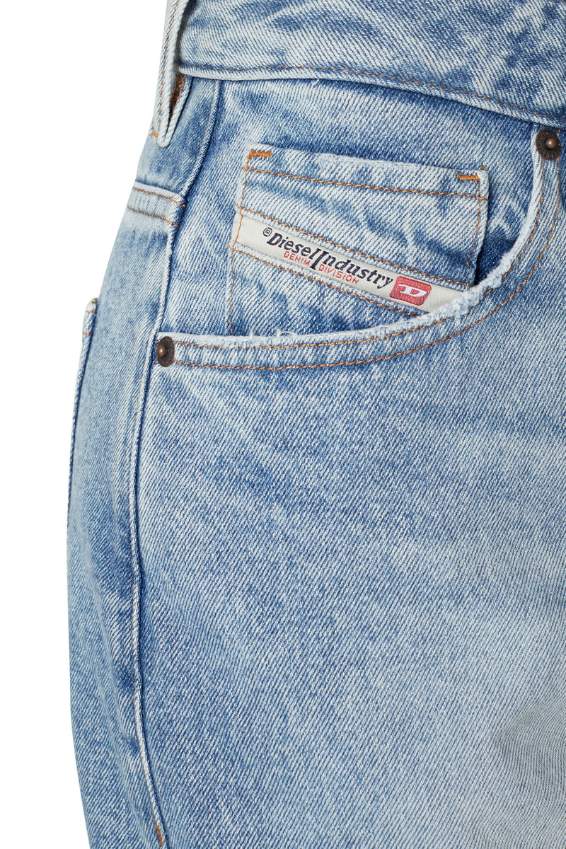 1999 09D80 STRAIGHT JEANS 4