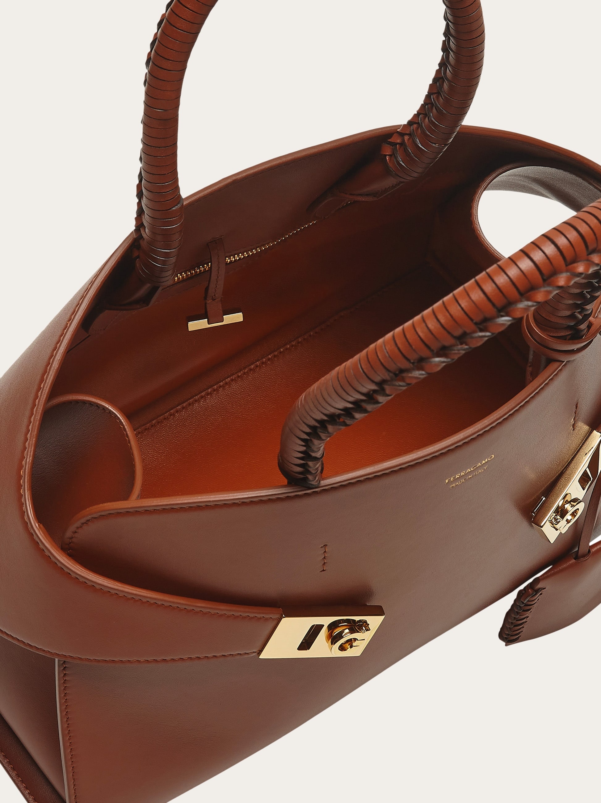Hug handbag (S) - 5