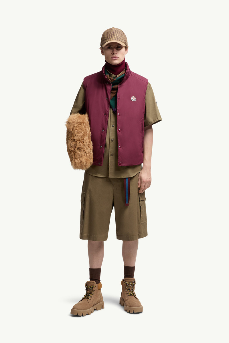 Moncler Pilat Short Down Vest outlook