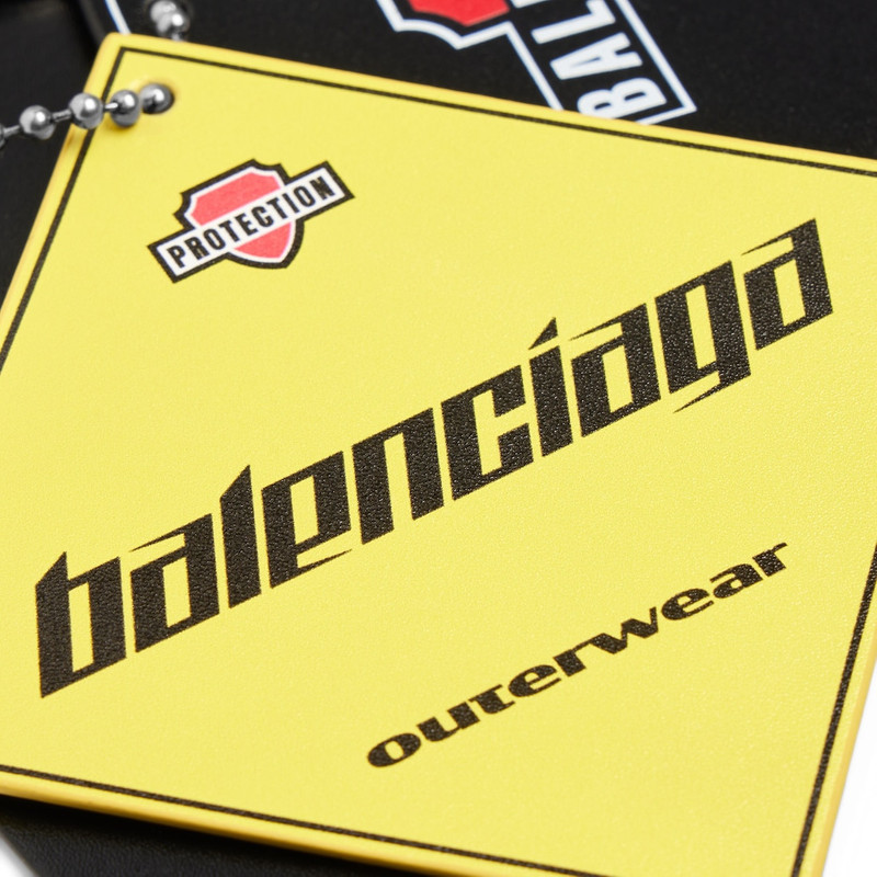 Men's Keychain 3 Tags Charm in Black/yellow/red 4