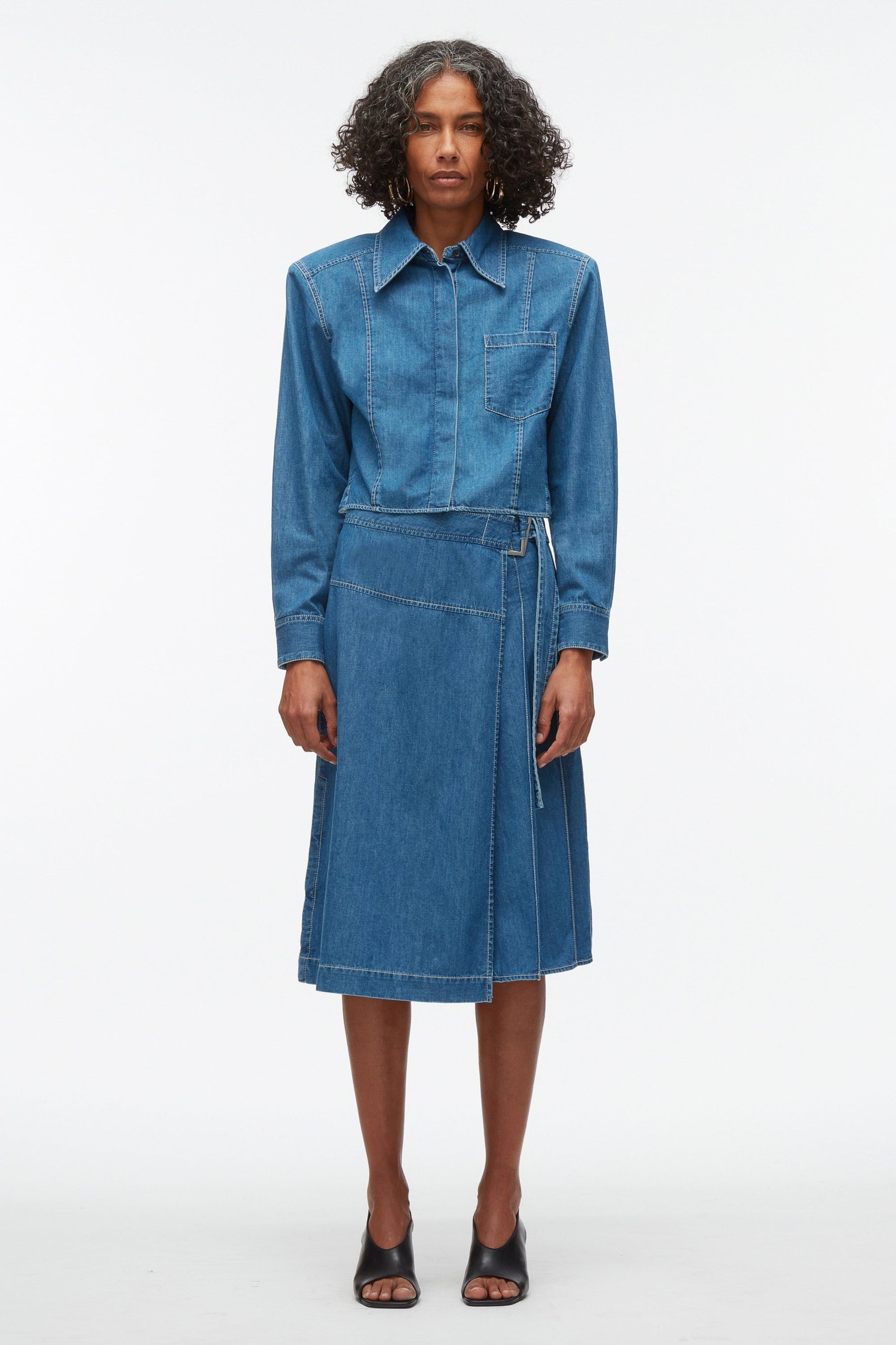 Chambray Cropped Shirt with Shoulder Pads - 6