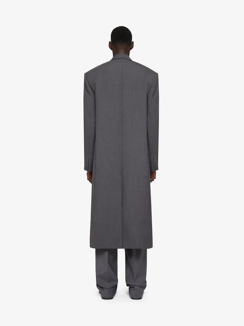 OVERSIZED DOUBLE BREASTED COAT IN WOOL 4