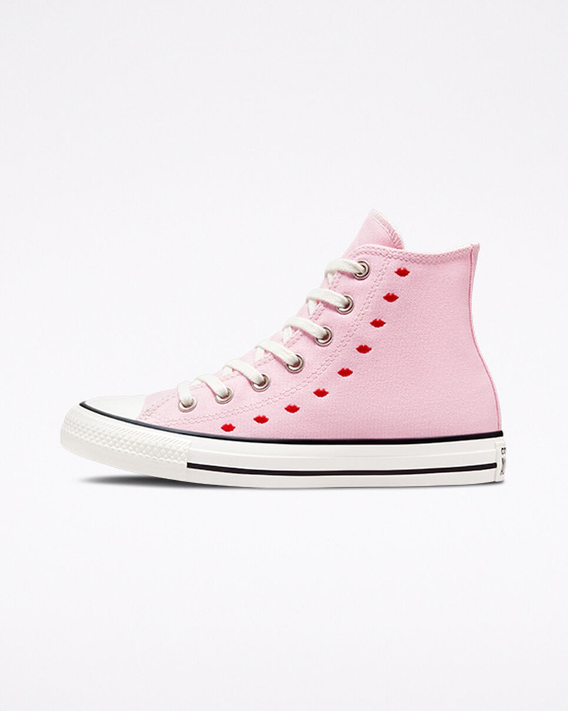 Converse Crafted With Love Chuck Taylor All Star outlook