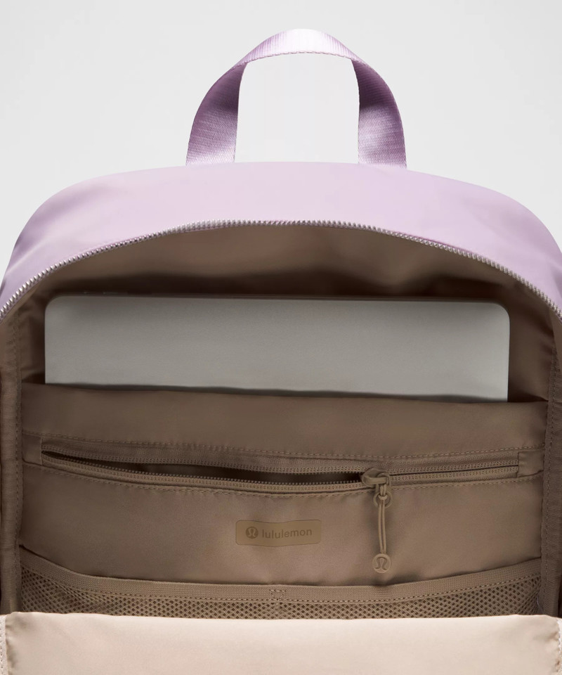Everywhere Backpack 22L *Metal Hardware 5