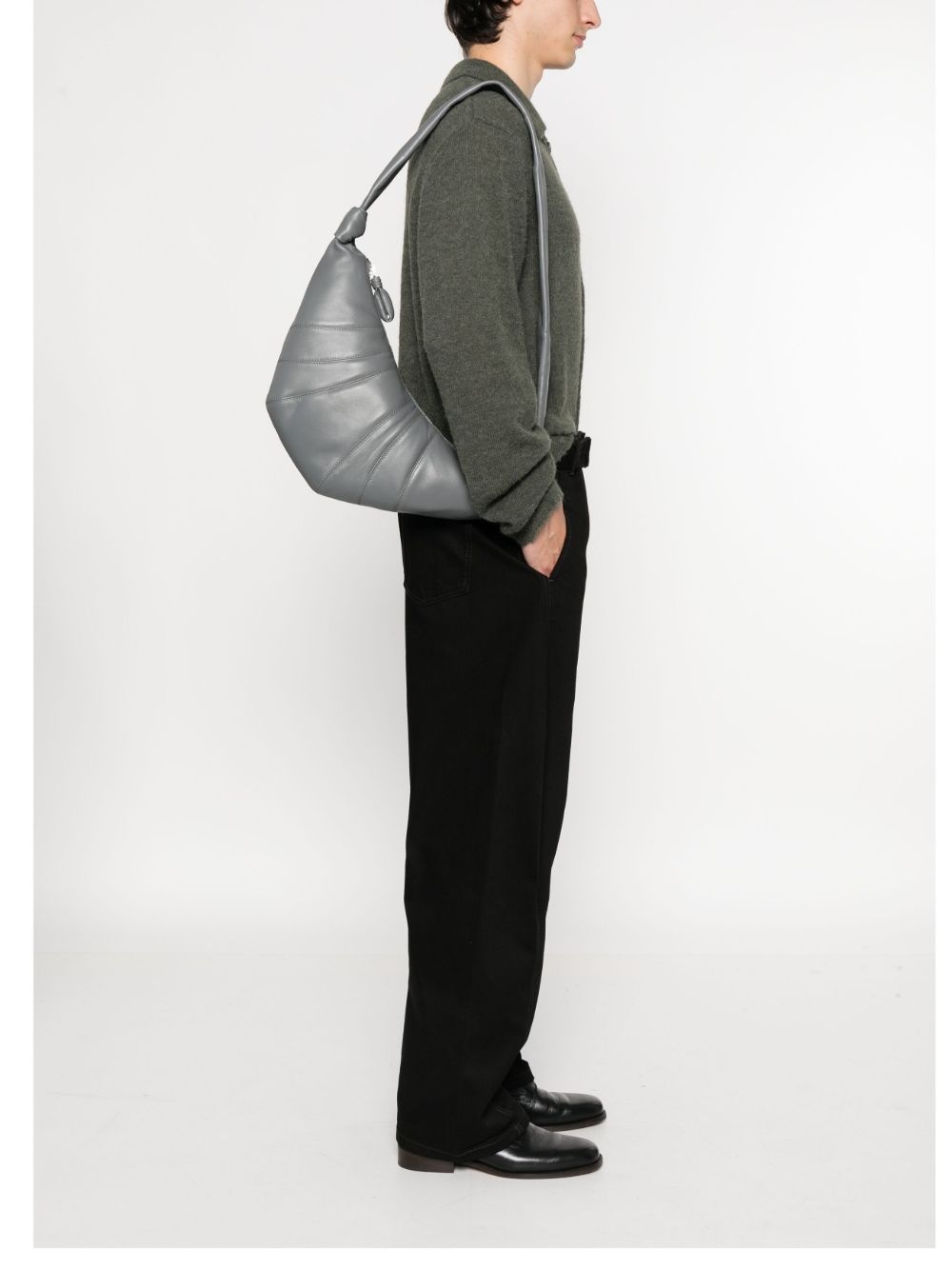Croissant knot leather shoulder bag - 2