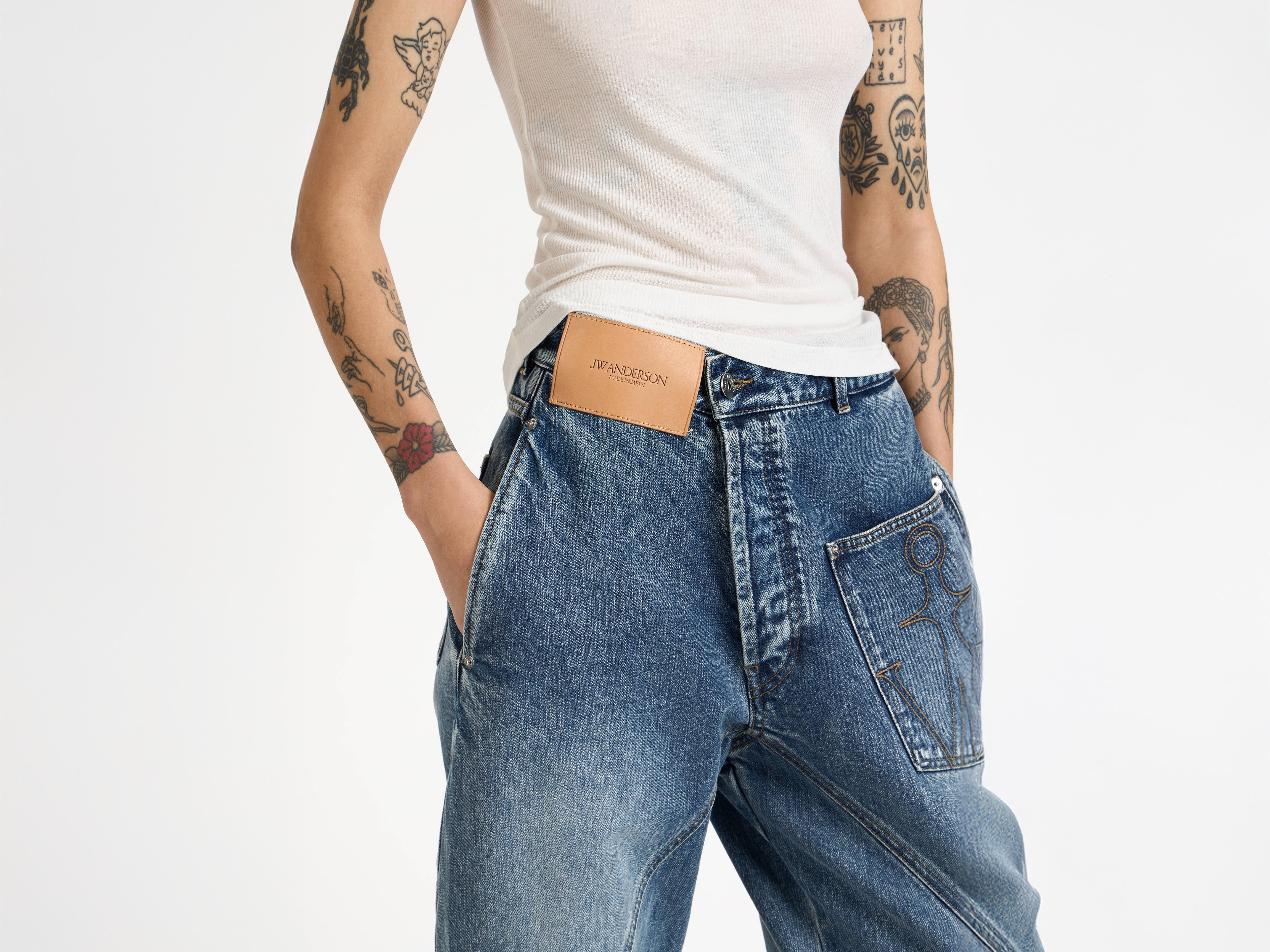 TWISTED WORKWEAR JEANS IN MID BLUE - 6