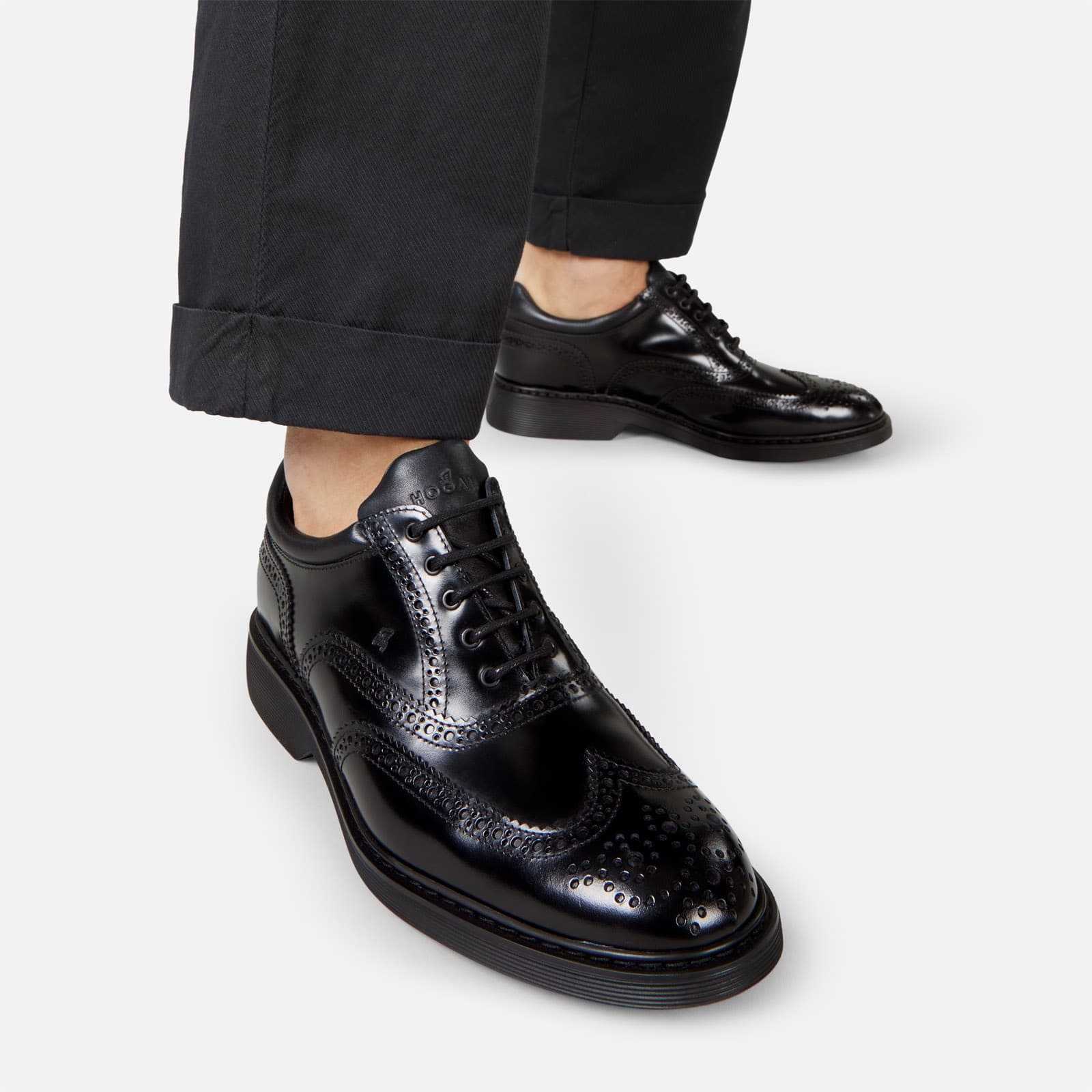 Lace-Ups Black - 6