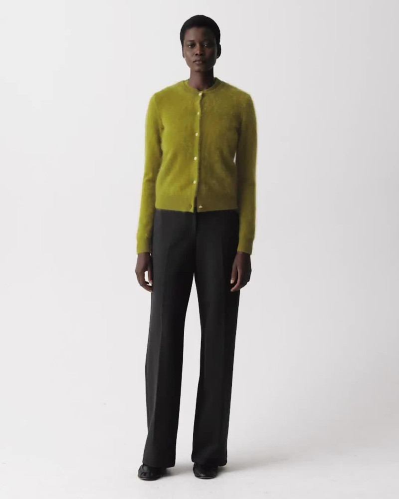 Brushed Cardigan in Airy Cashmere 7