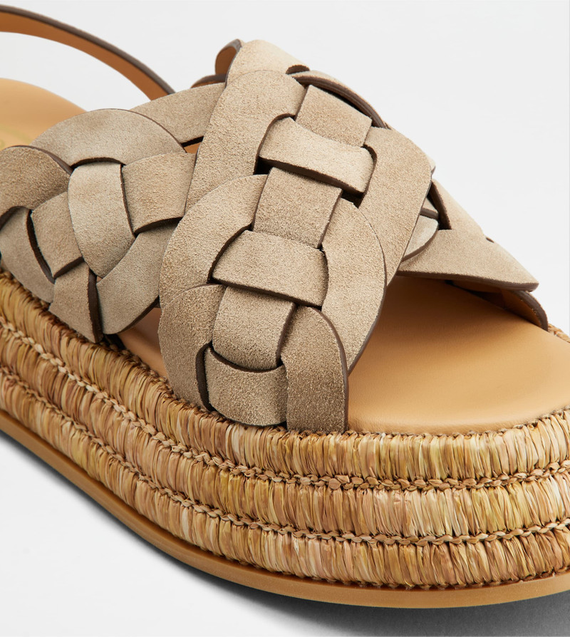 PLATFORM SANDALS IN SUEDE - BROWN 4