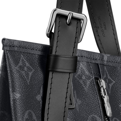 Louis Vuitton Shoe Pouch outlook