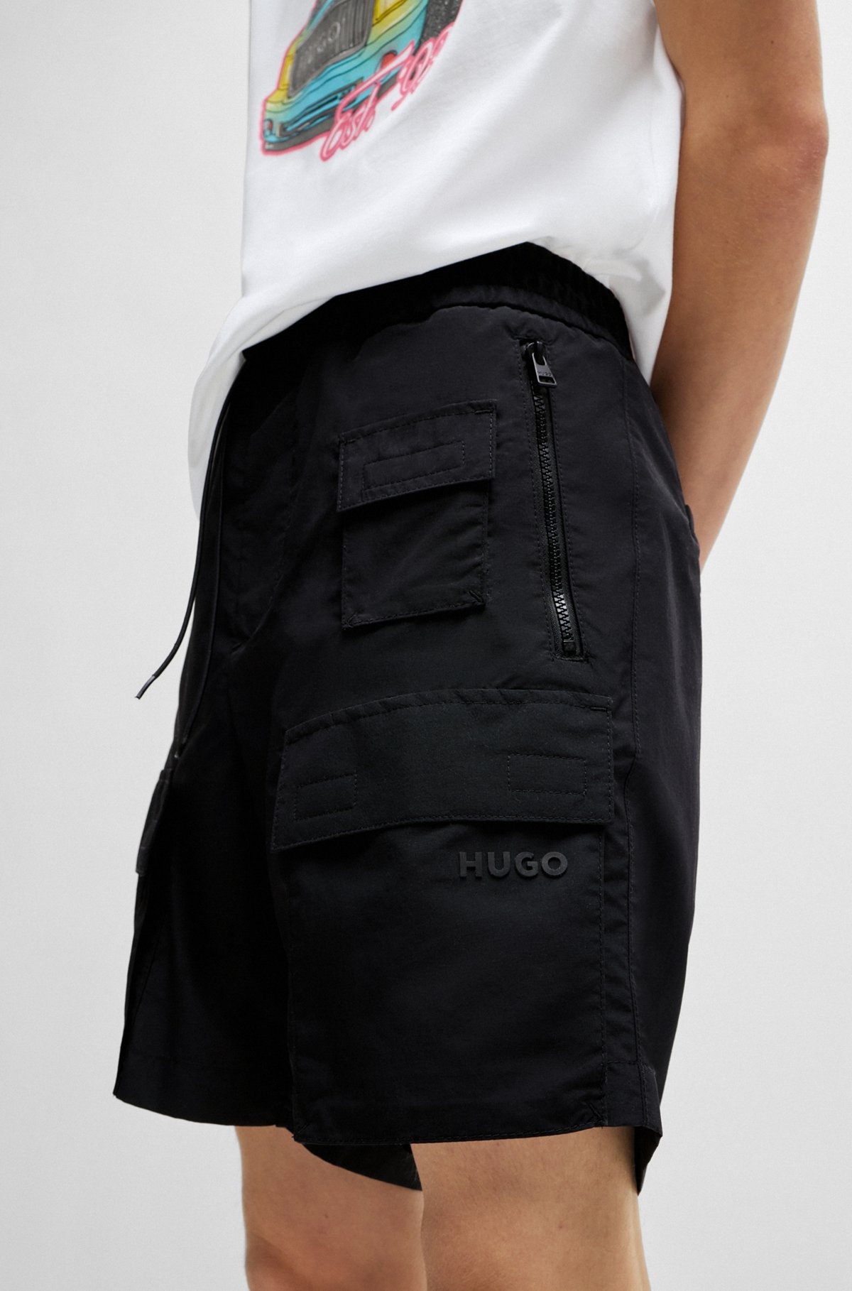 CARGO SHORTS IN WATER-REPELLENT CANVAS WITH PHONE POCKET - 5