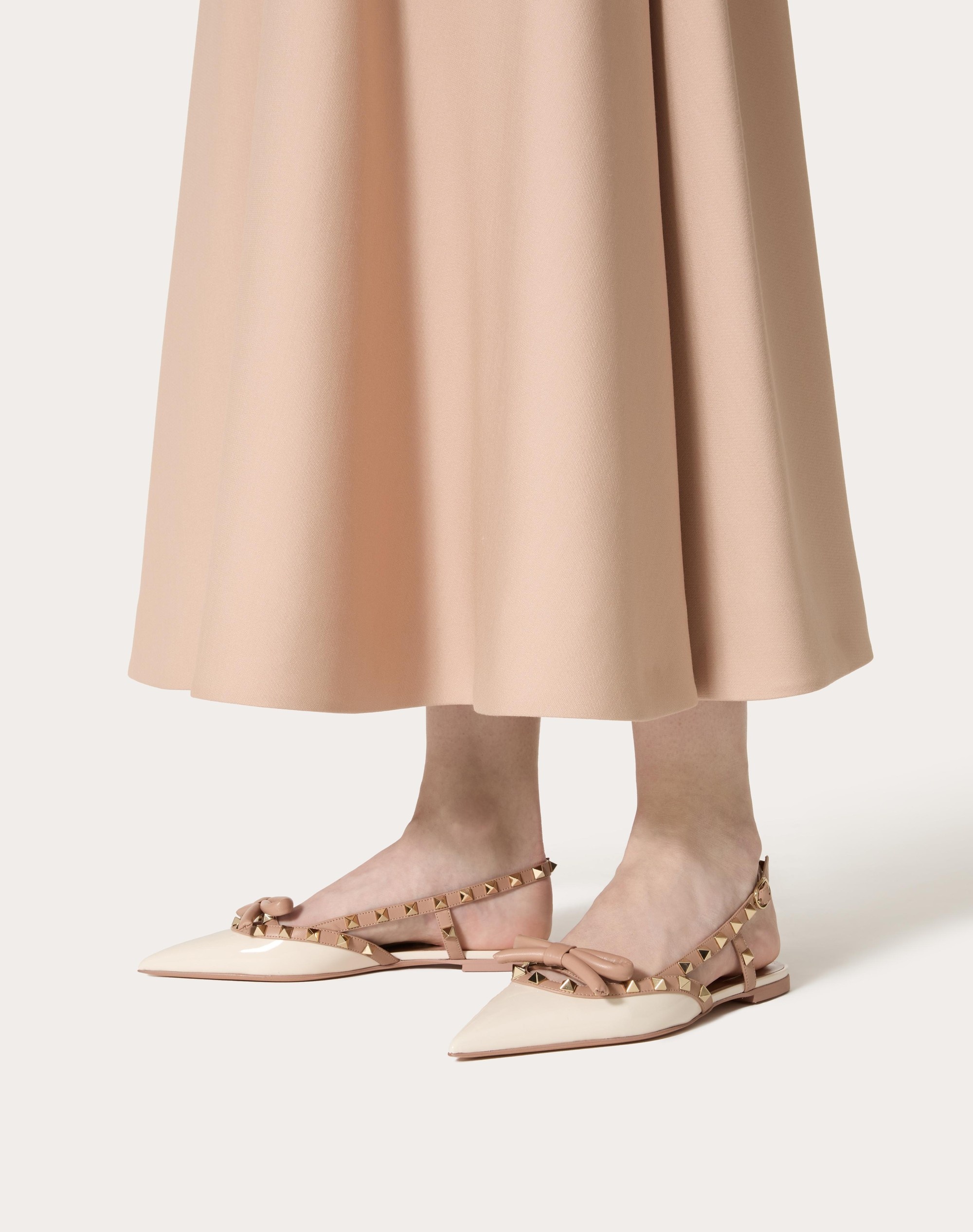 Valentino ROCKSTUD BOW SLINGBACK BALLERINAS IN PATENT