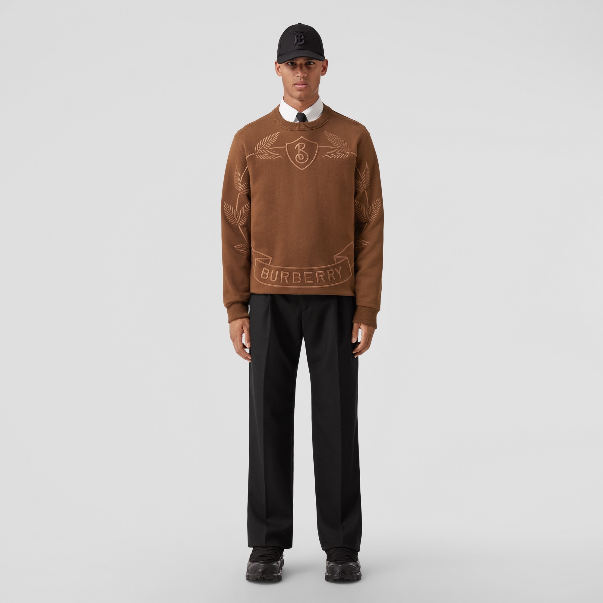 Embroidered Oak Leaf Crest Cotton Sweatshirt - 4