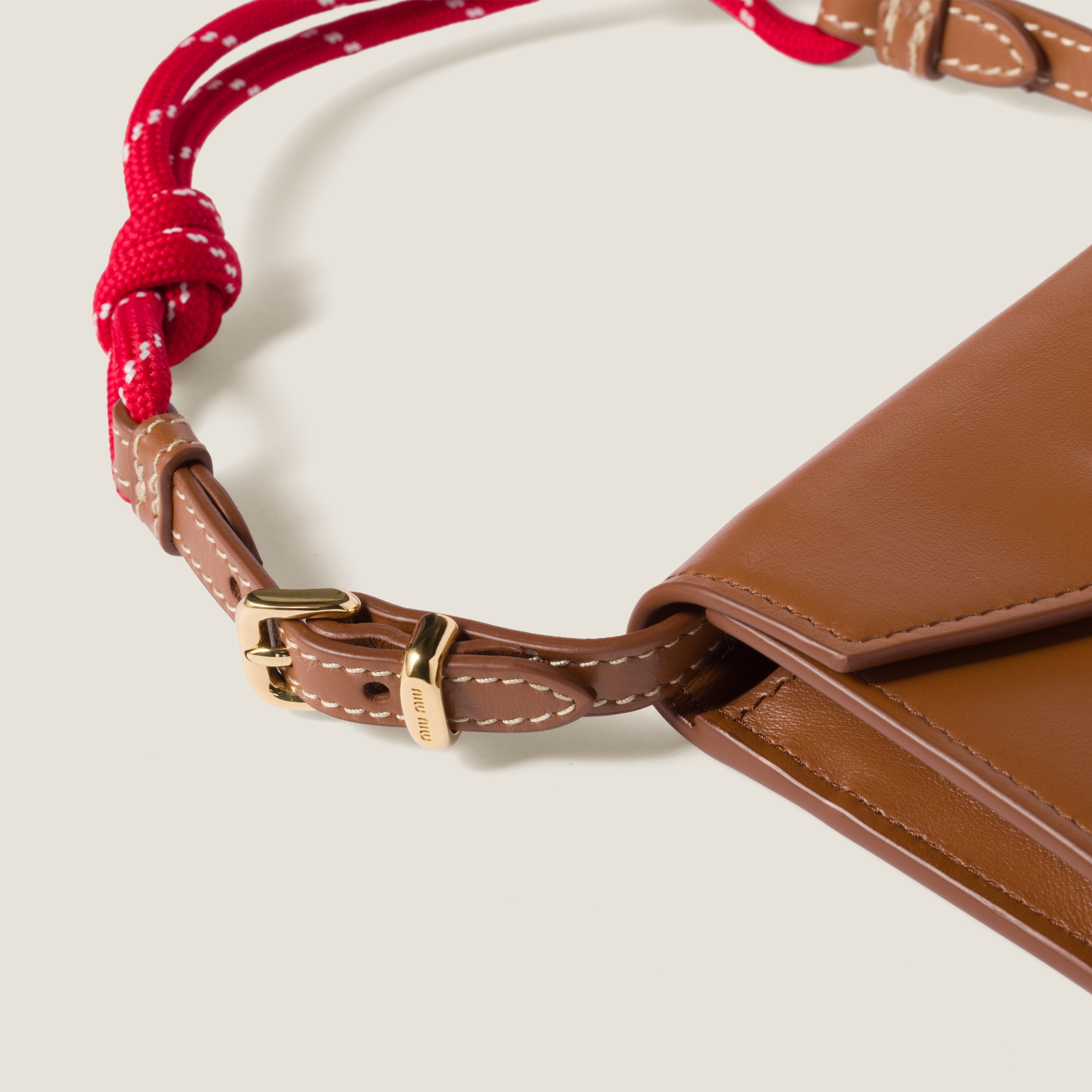 Leather shoulder wallet - 4