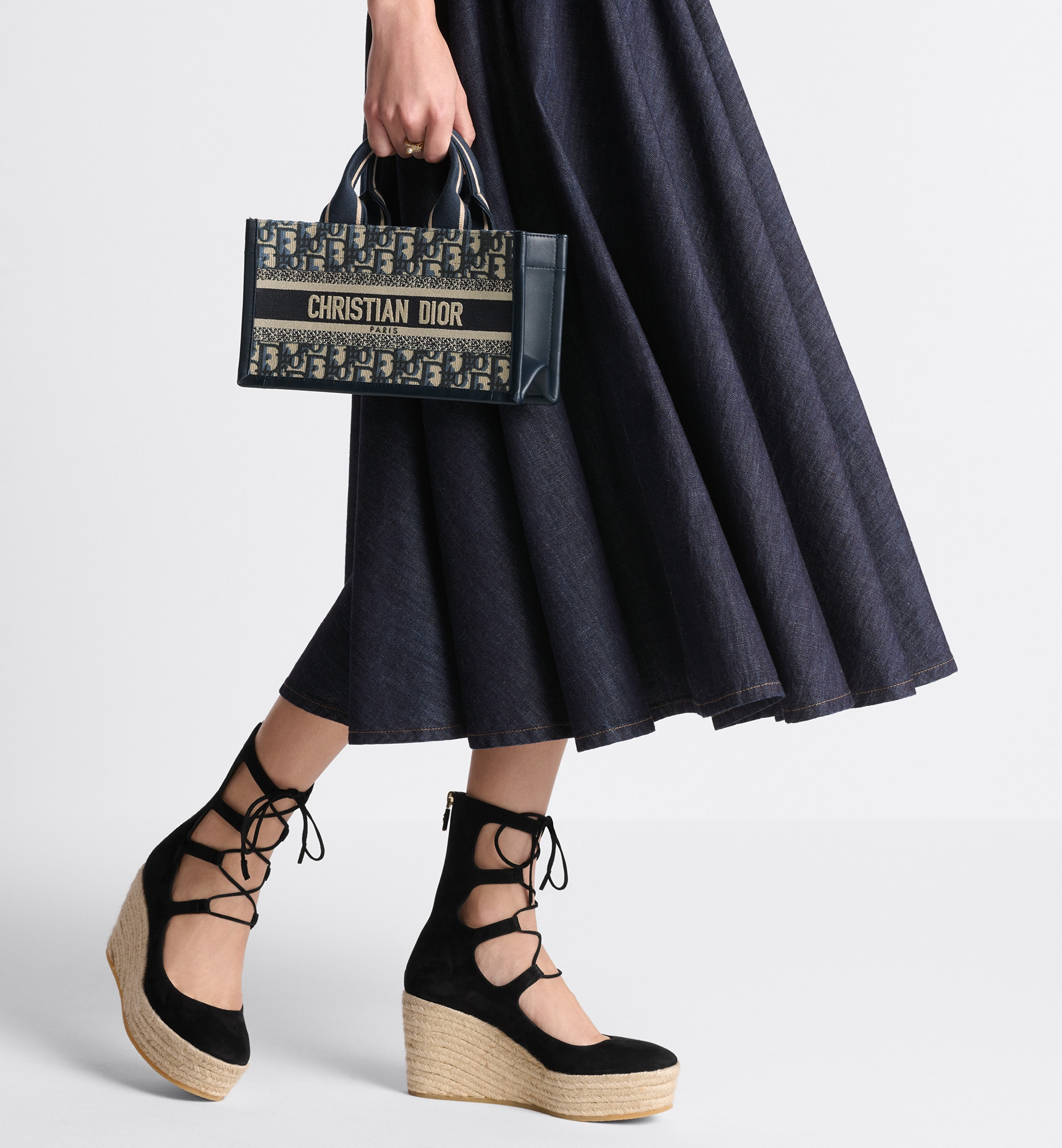 East-West Dior Book Tote with strap - 3