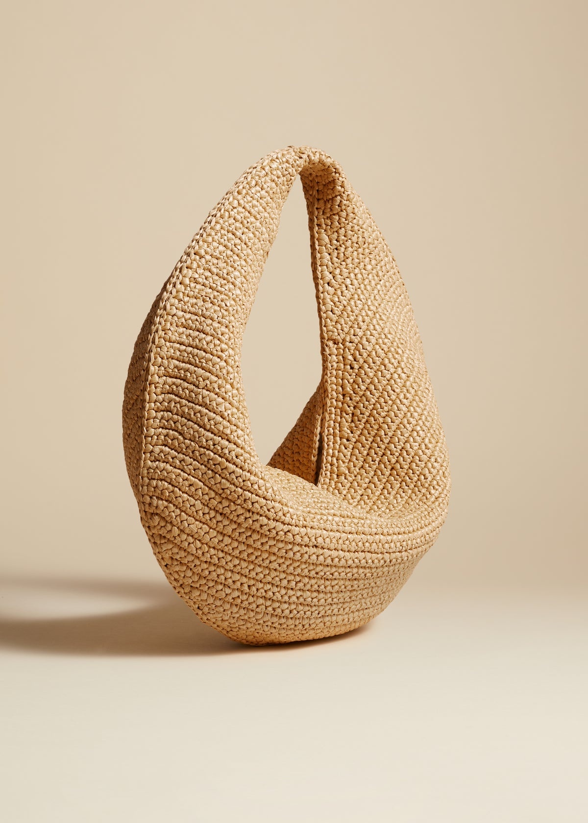 The Medium Olivia Hobo in Natural Raffia - 2