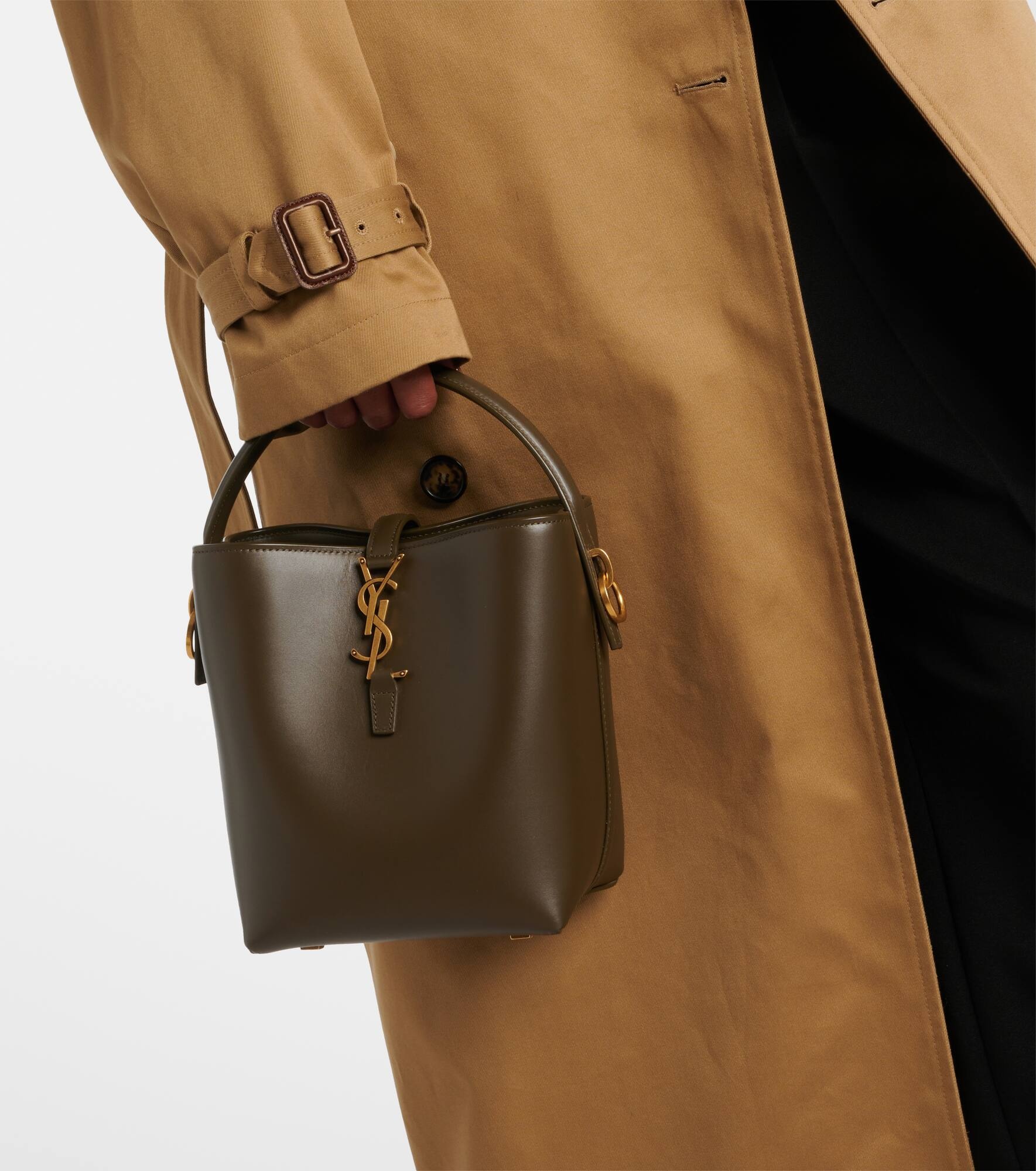 Le 37 leather bucket bag - 7