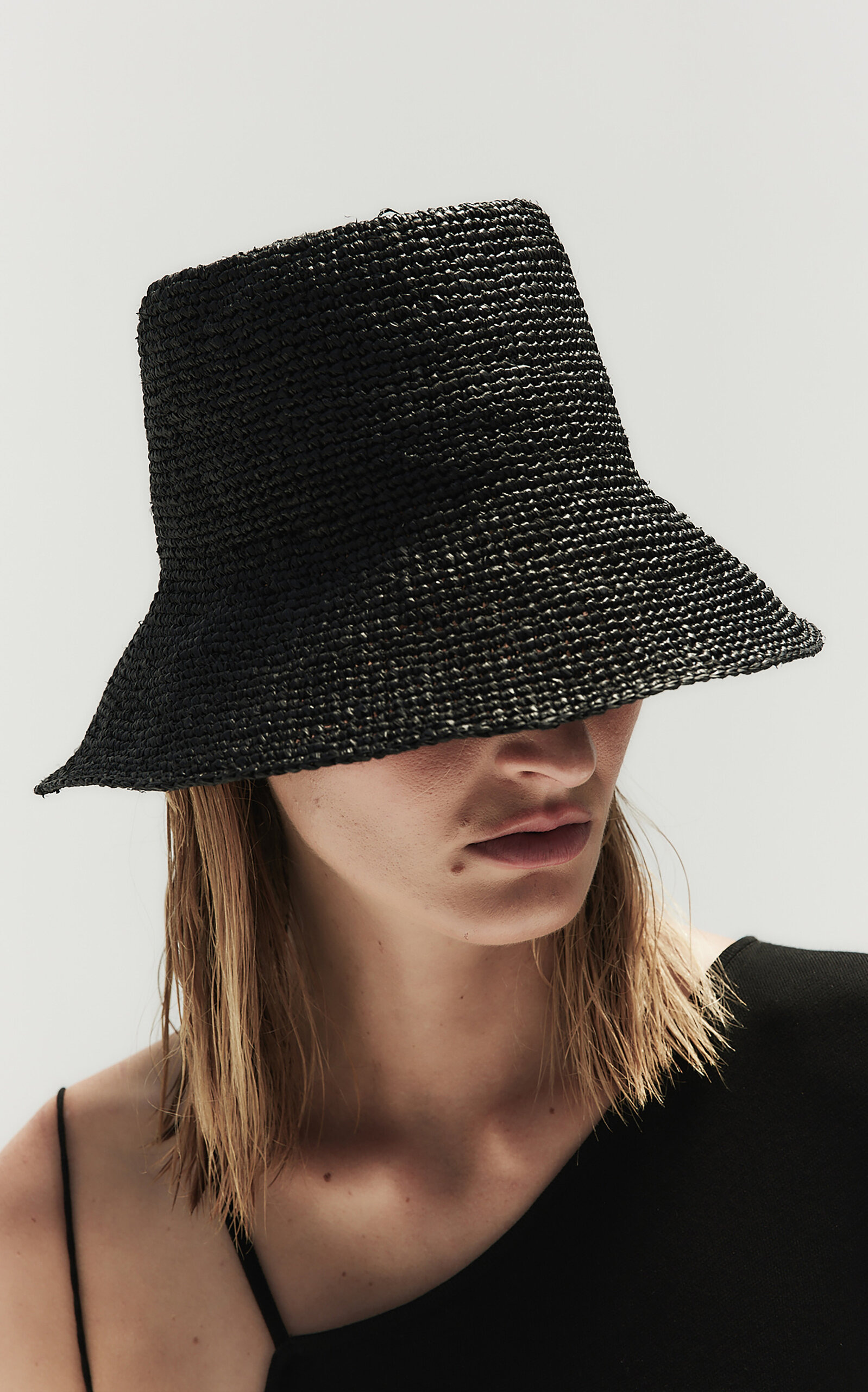 Felix Handwoven Raffia Bucket Hat black - 2