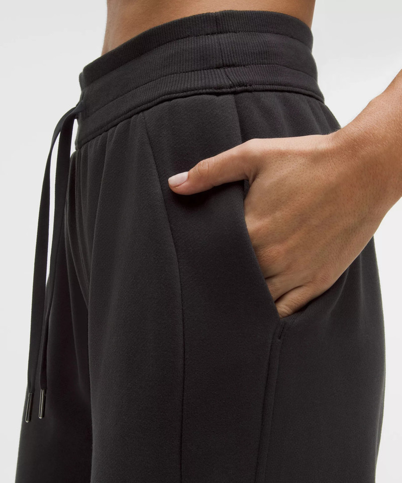 Scuba Mid-Rise Wide-Leg Pant *Regular 5