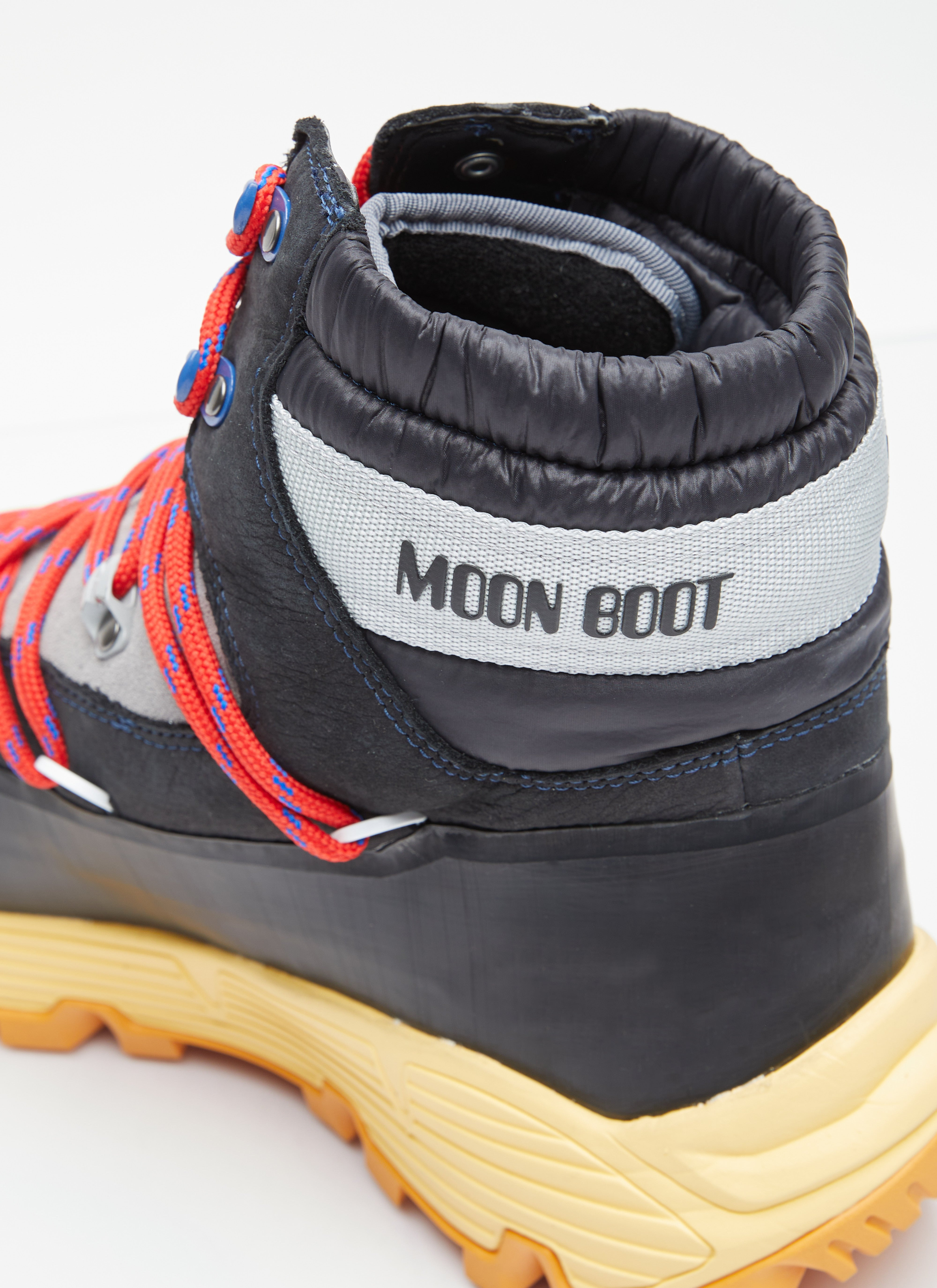 Moon Boot Men Tech Hiker Boots - 6