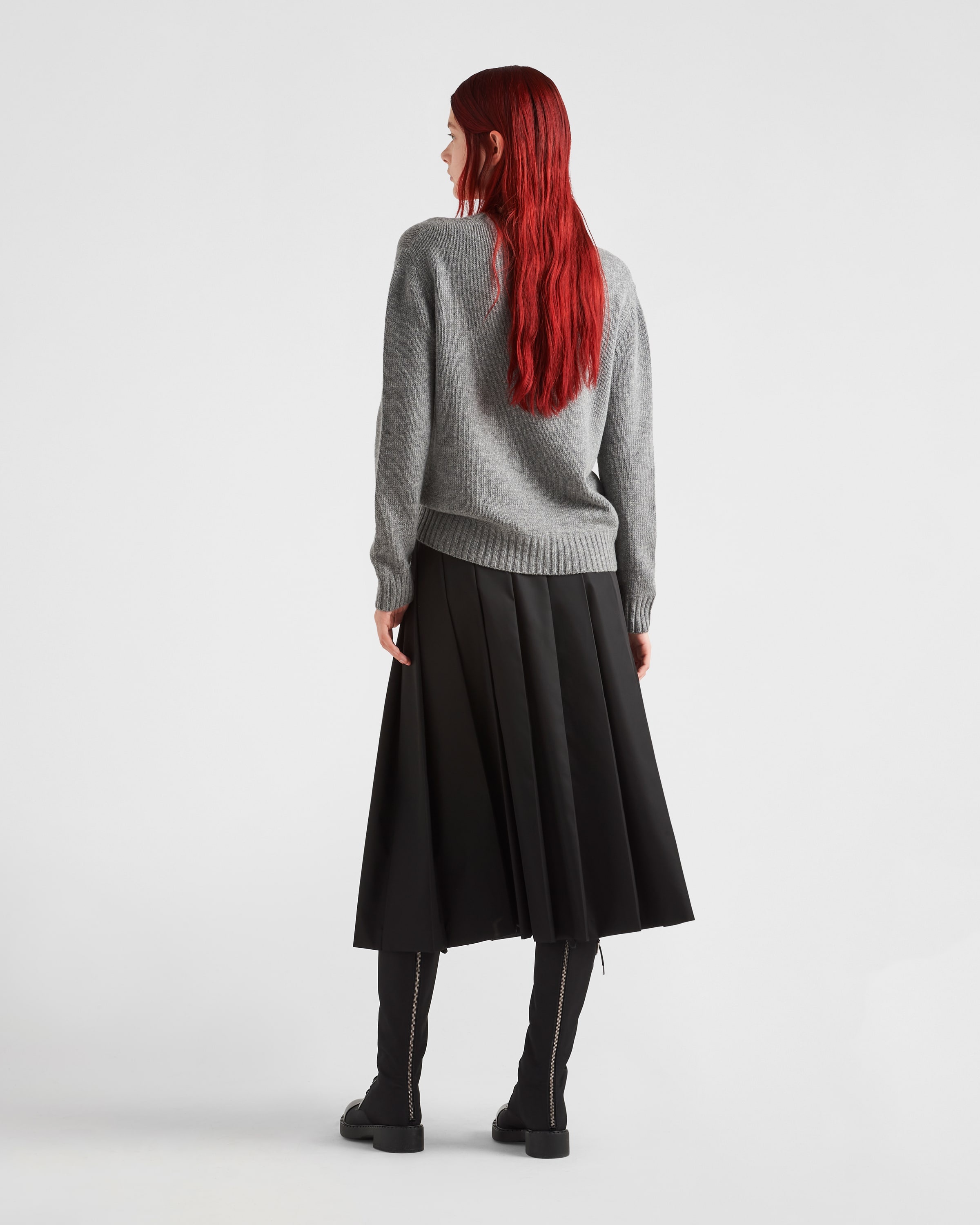 Cashmere and wool Prada logo crew-neck sweater - 5