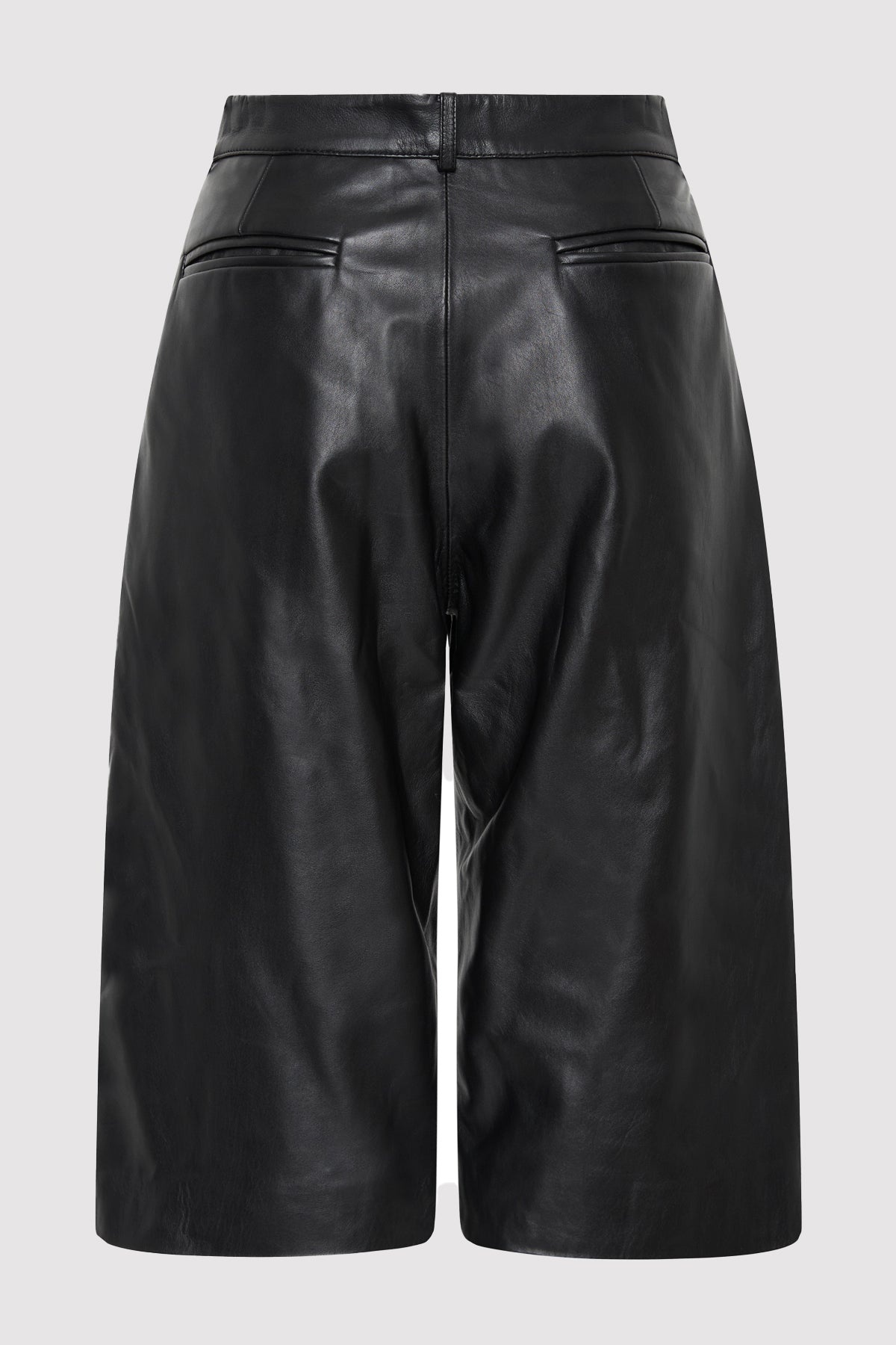 Leather Bermuda Shorts - Black - 7