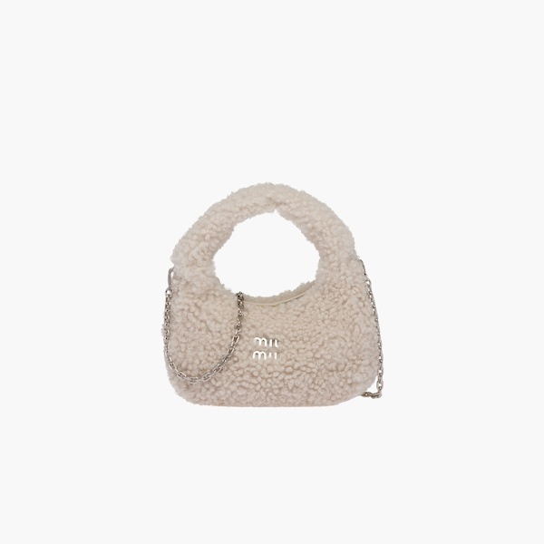 Miu Wander shearling mini hobo bag - 3