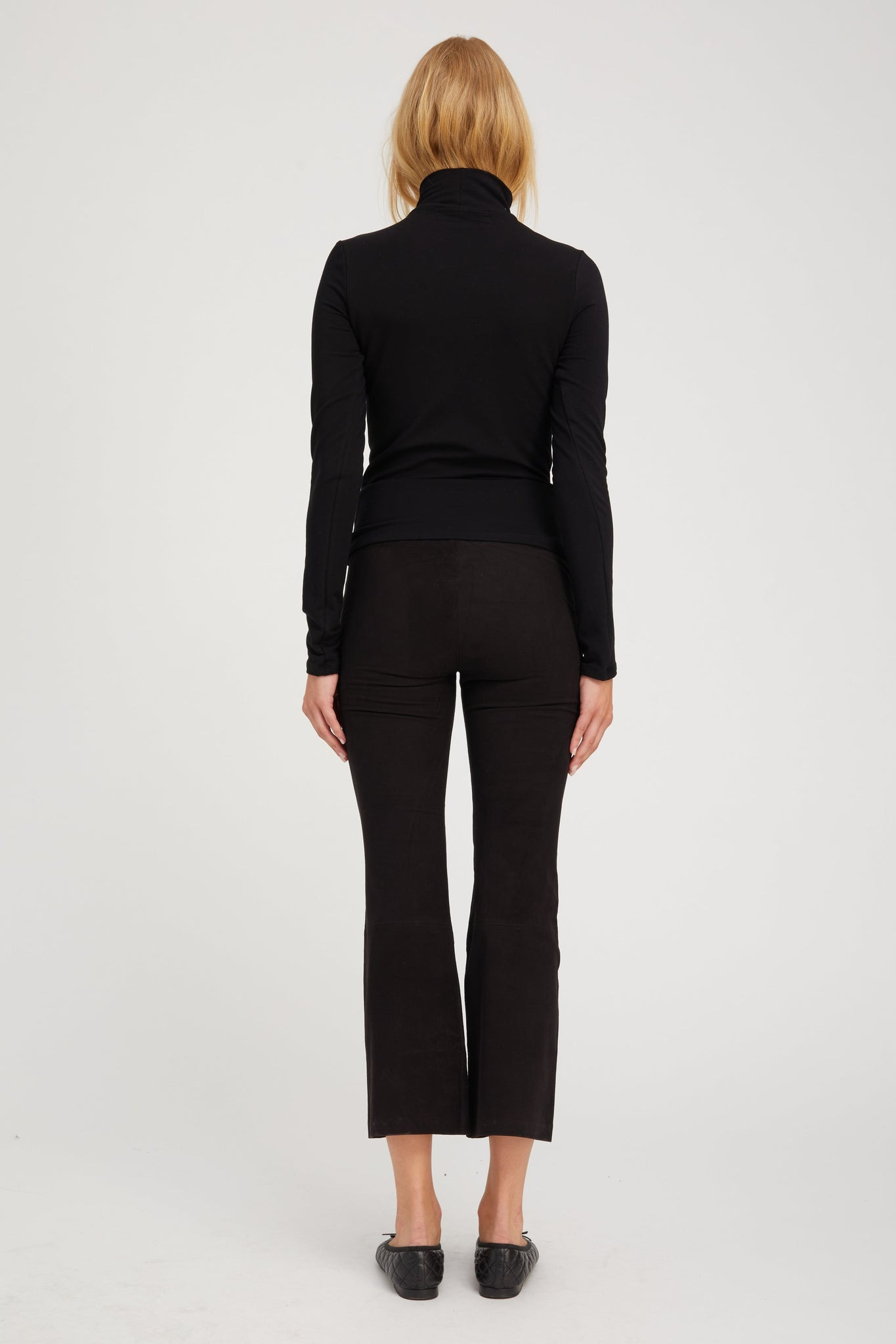 BLACK CITY LONG SLEEVE TURTLENECK - 8