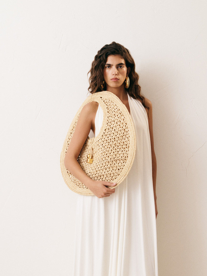 JACQUEMUS The Spiaggia round bag outlook