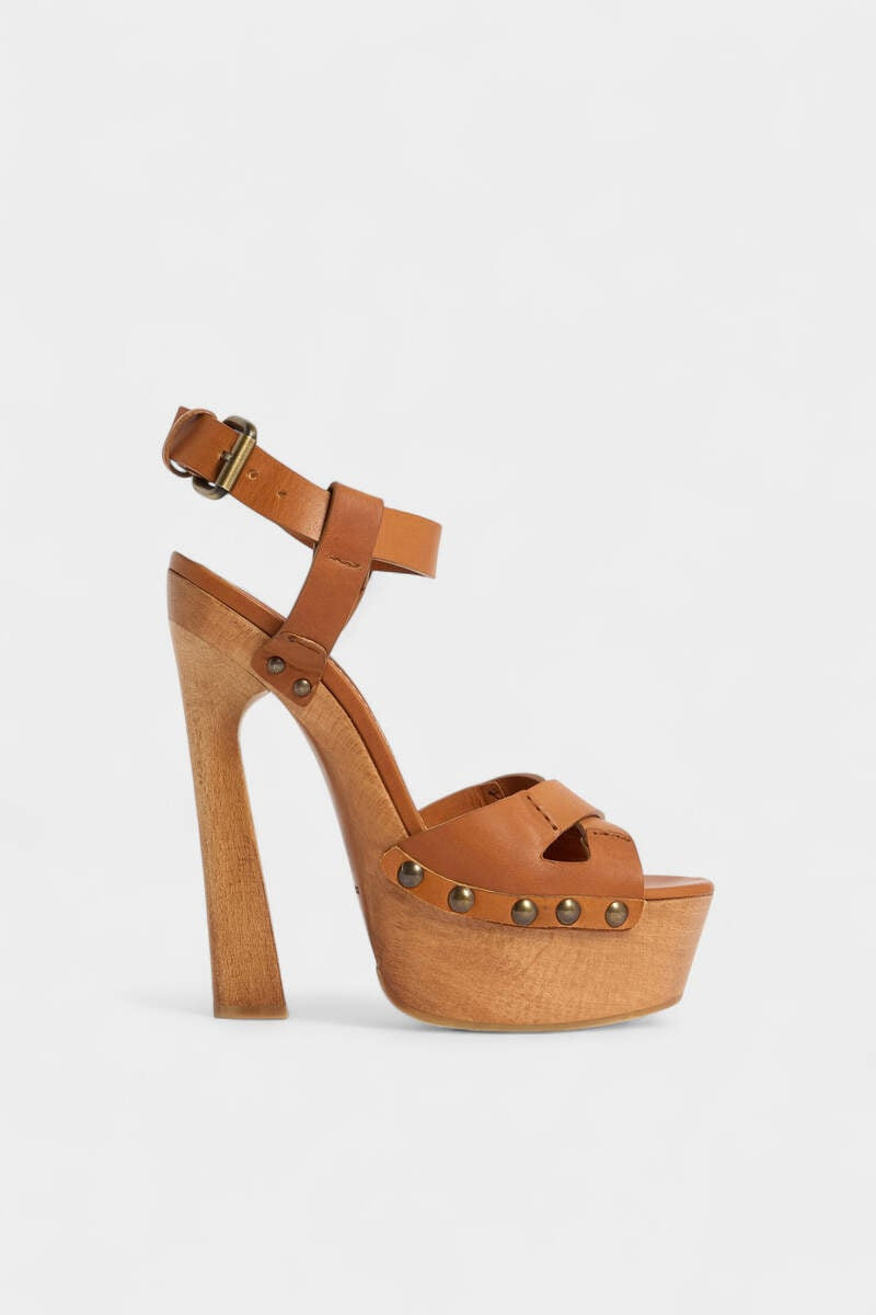 BONDAGE SANDAL CLOGS 1