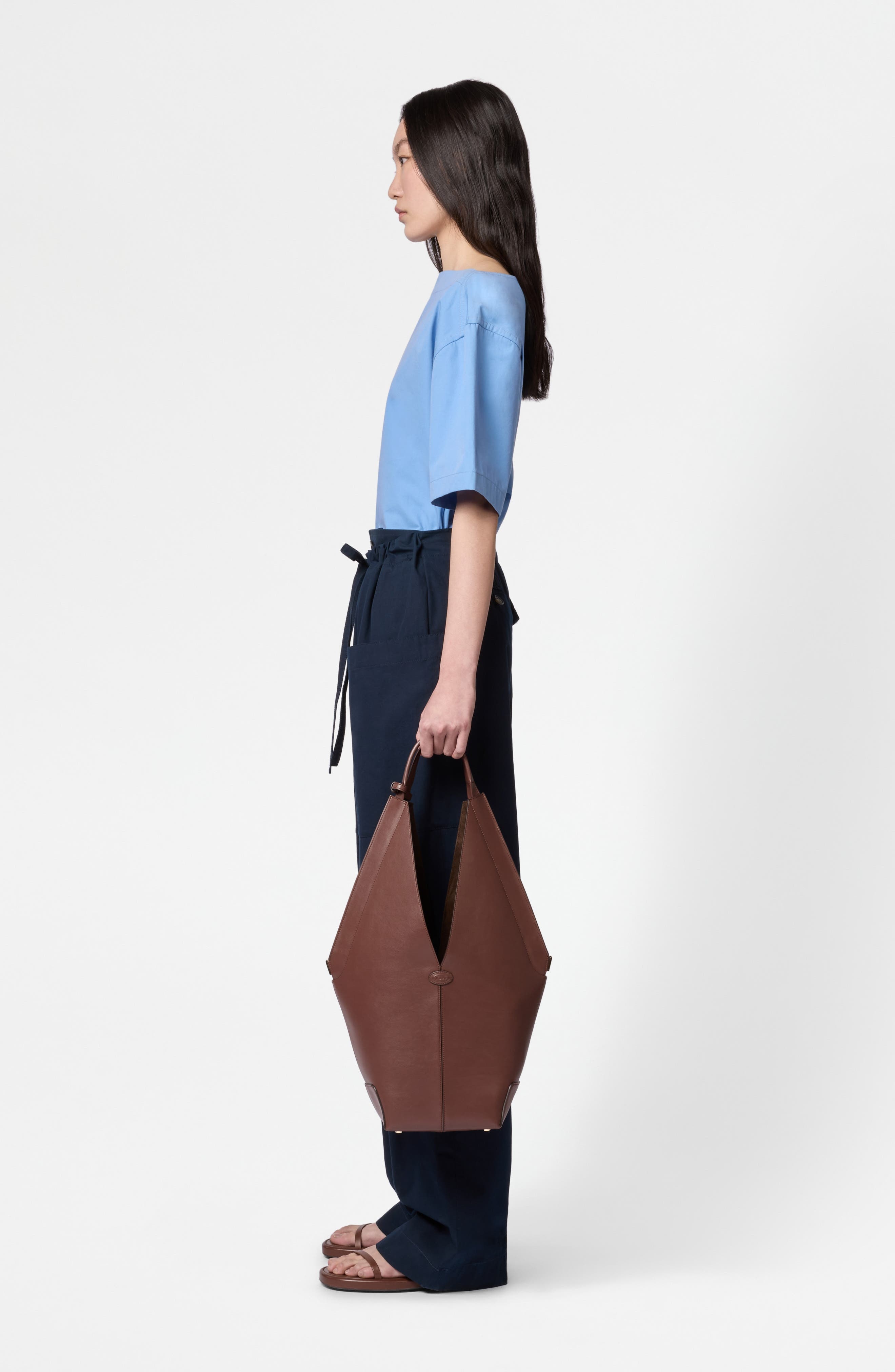 Tod's Small Sacca Leather Bucket Bag in Mogano at Nordstrom - 2