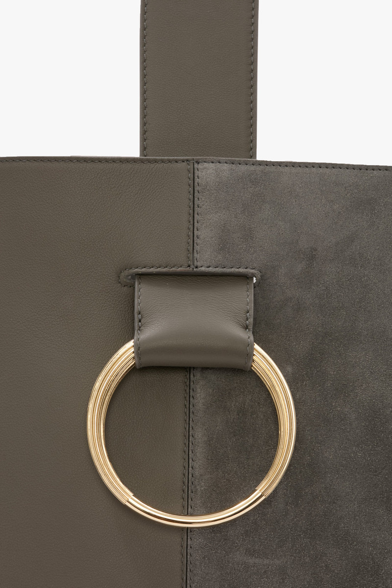 Dia Bucket Bag In Pebble Grey Leather 2