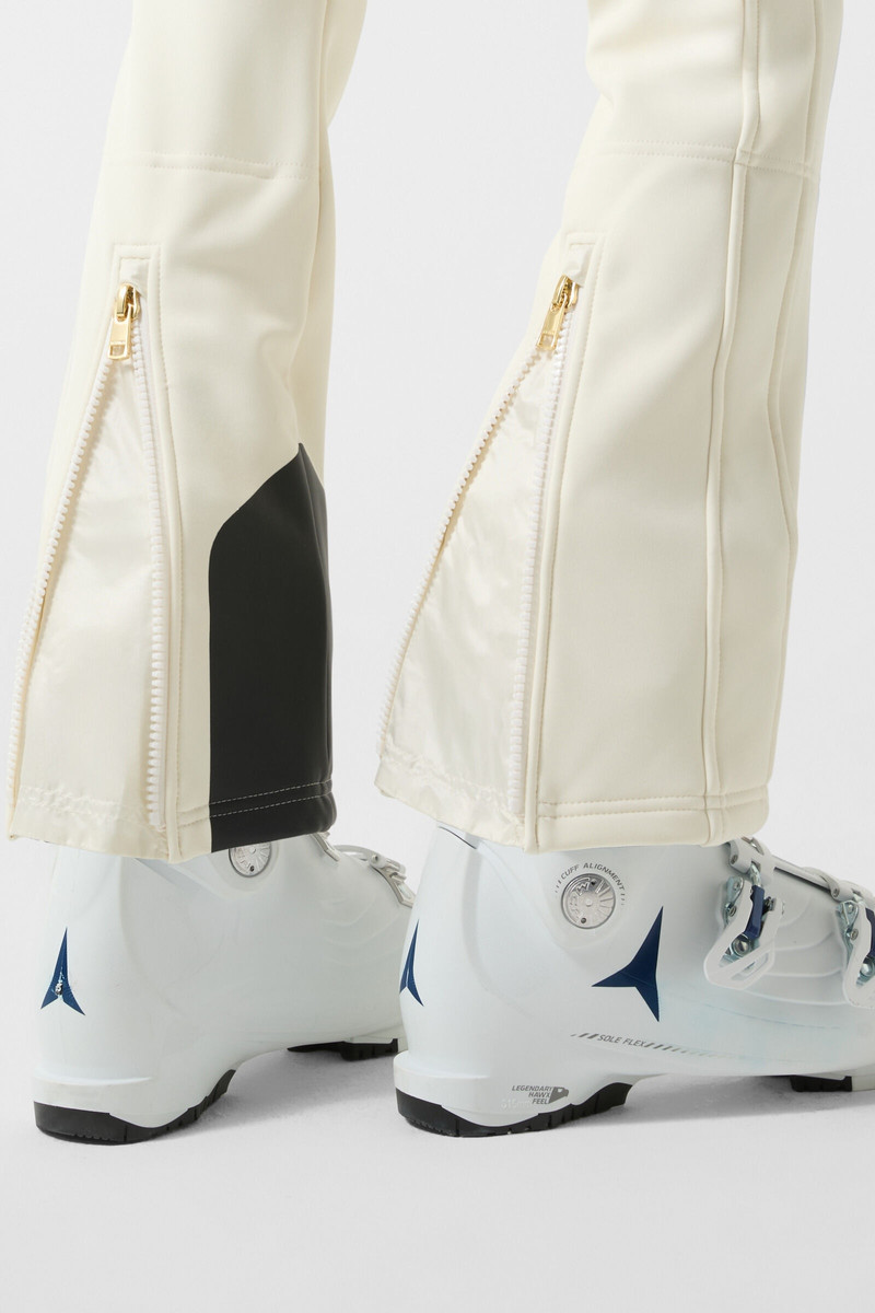 Hazel Softshell ski pants in Off-white 5