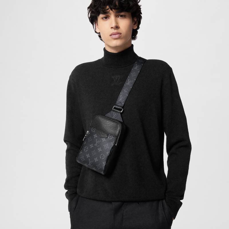 Louis Vuitton Outdoor Slingbag outlook