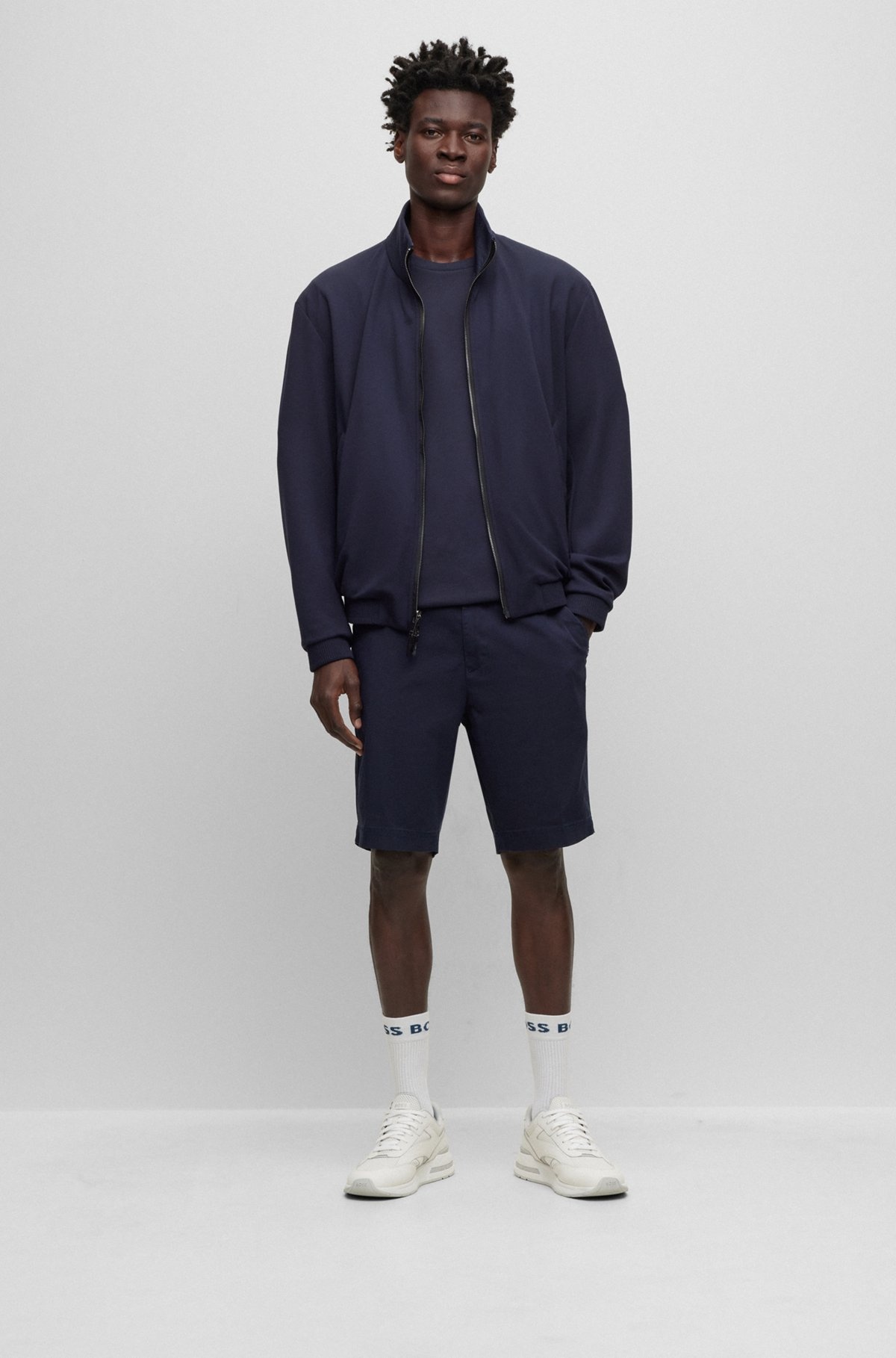 SLIM-FIT SHORTS IN STRETCH-COTTON GABARDINE - 3