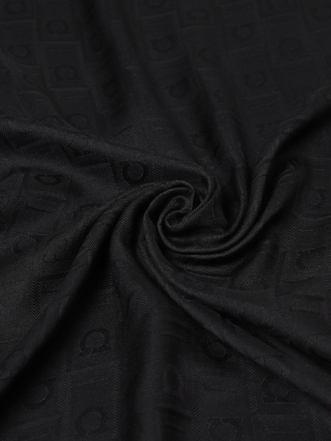 Neck scarf woman Ferragamo - 3