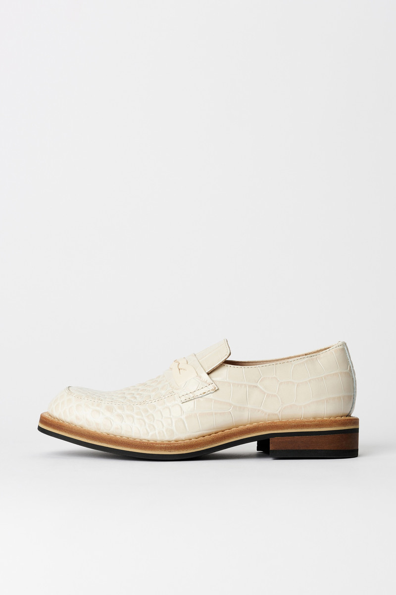 Nakano Shoe Vanilla Croc Bull Hide 1