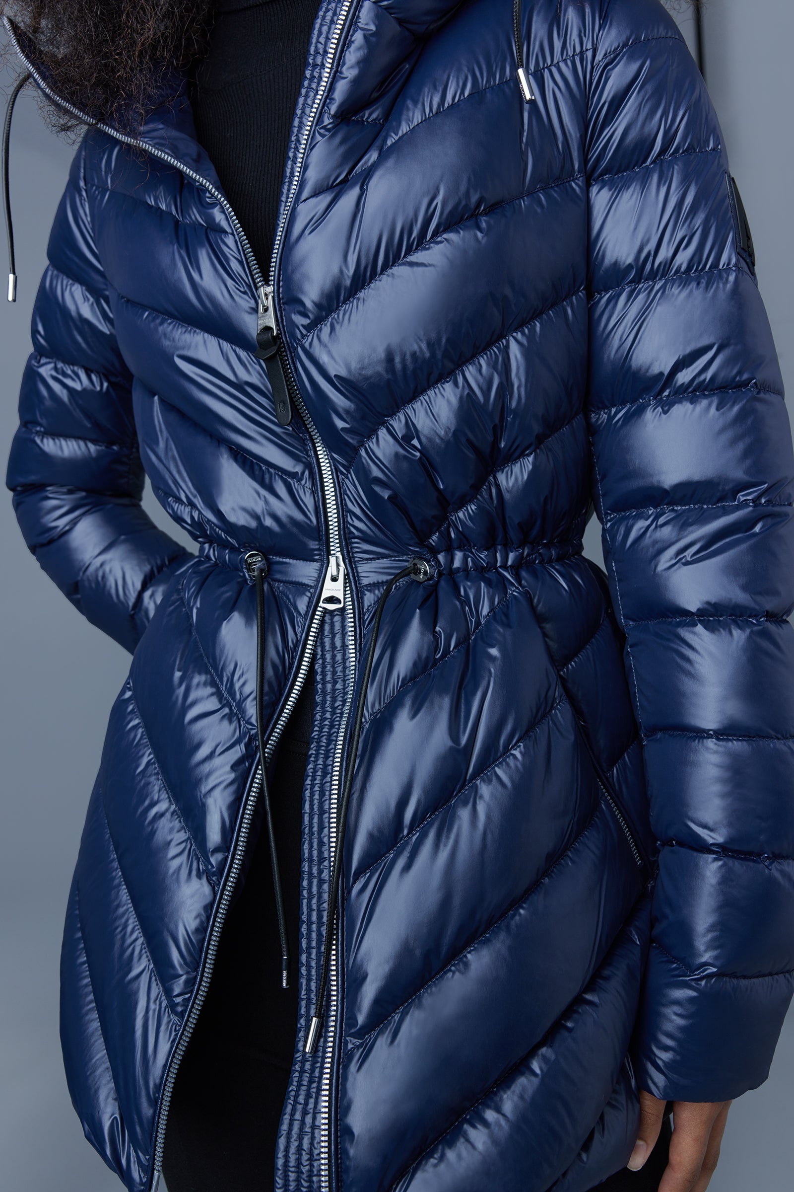 ARITA Light down jacket with hood - 5