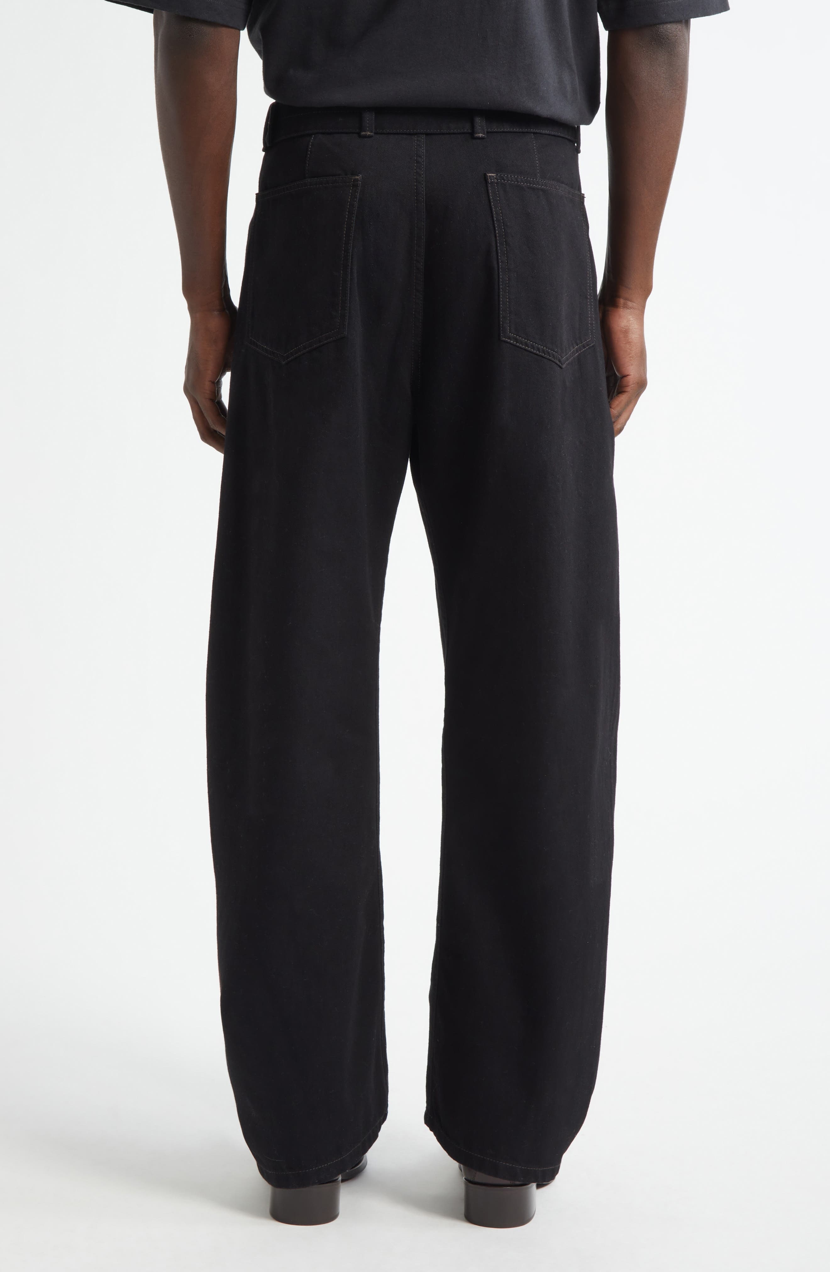 Lemaire Twisted Seam Belted Barrel Leg Jeans in Black at Nordstrom - 3