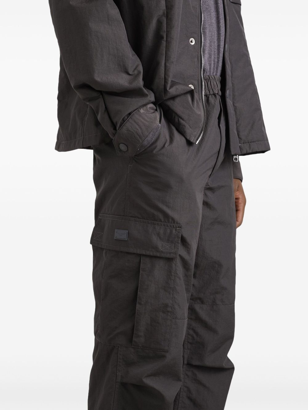 logo-plaque cargo pants - 4