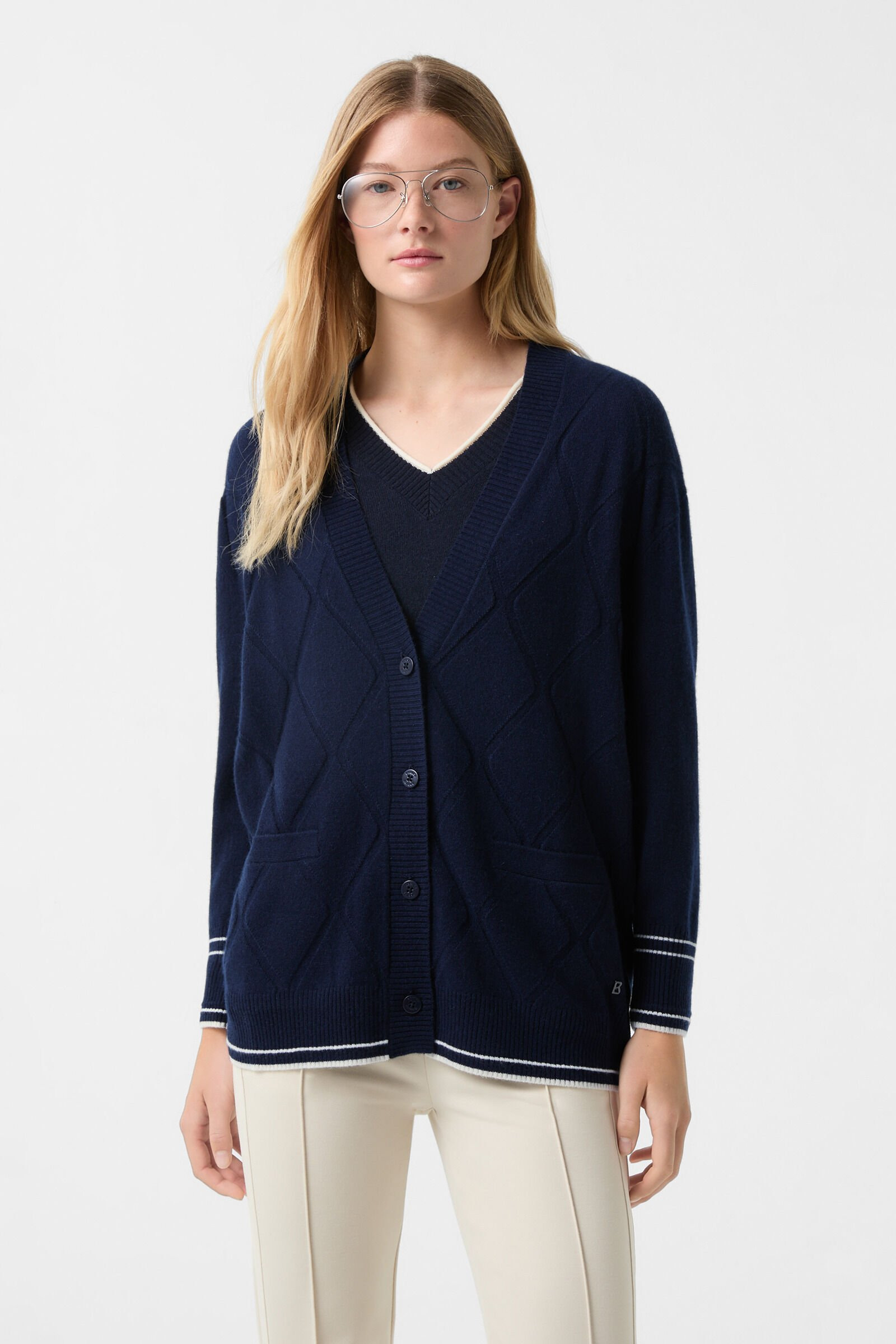 Cardigan Cherry in Navy blue - 2