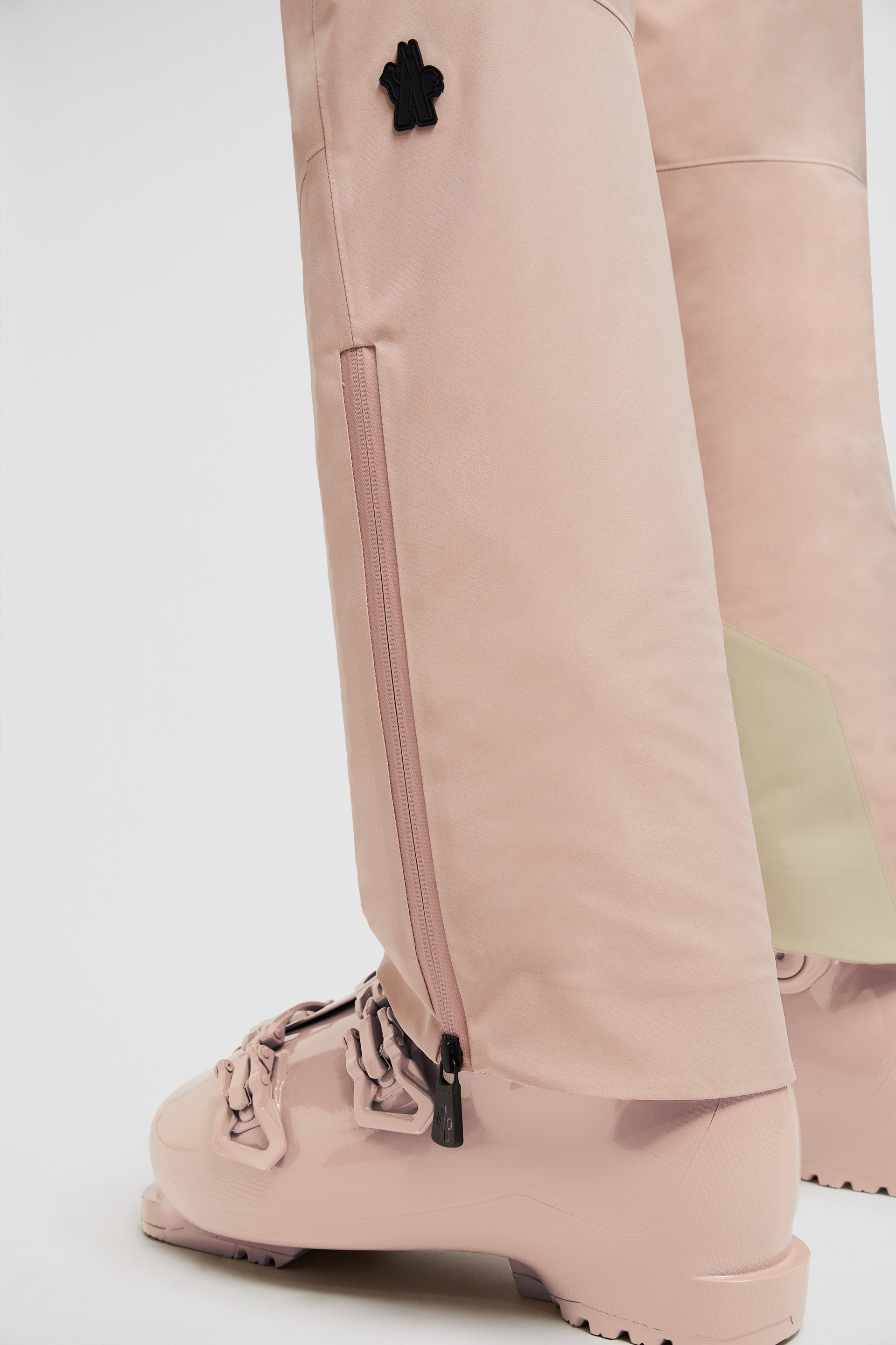 Padded GORE-TEX Ski Pants - 7