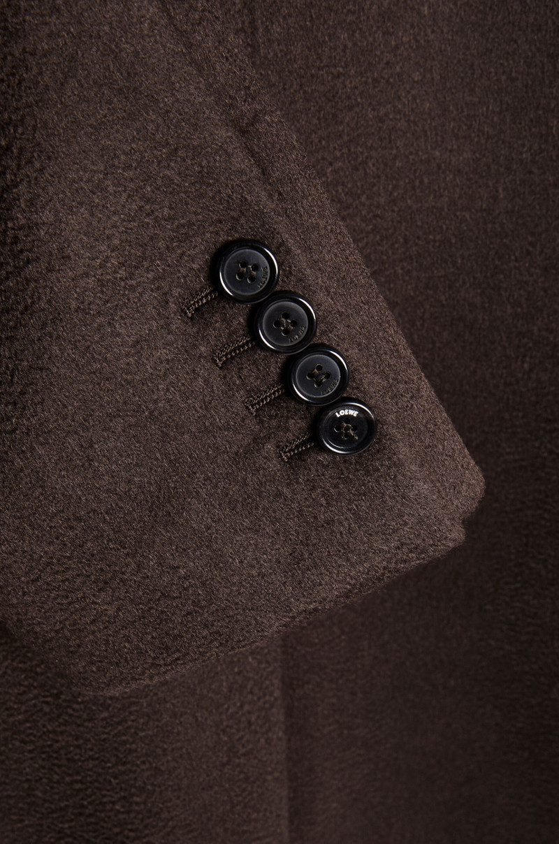 Tailored coat in cashmere 3