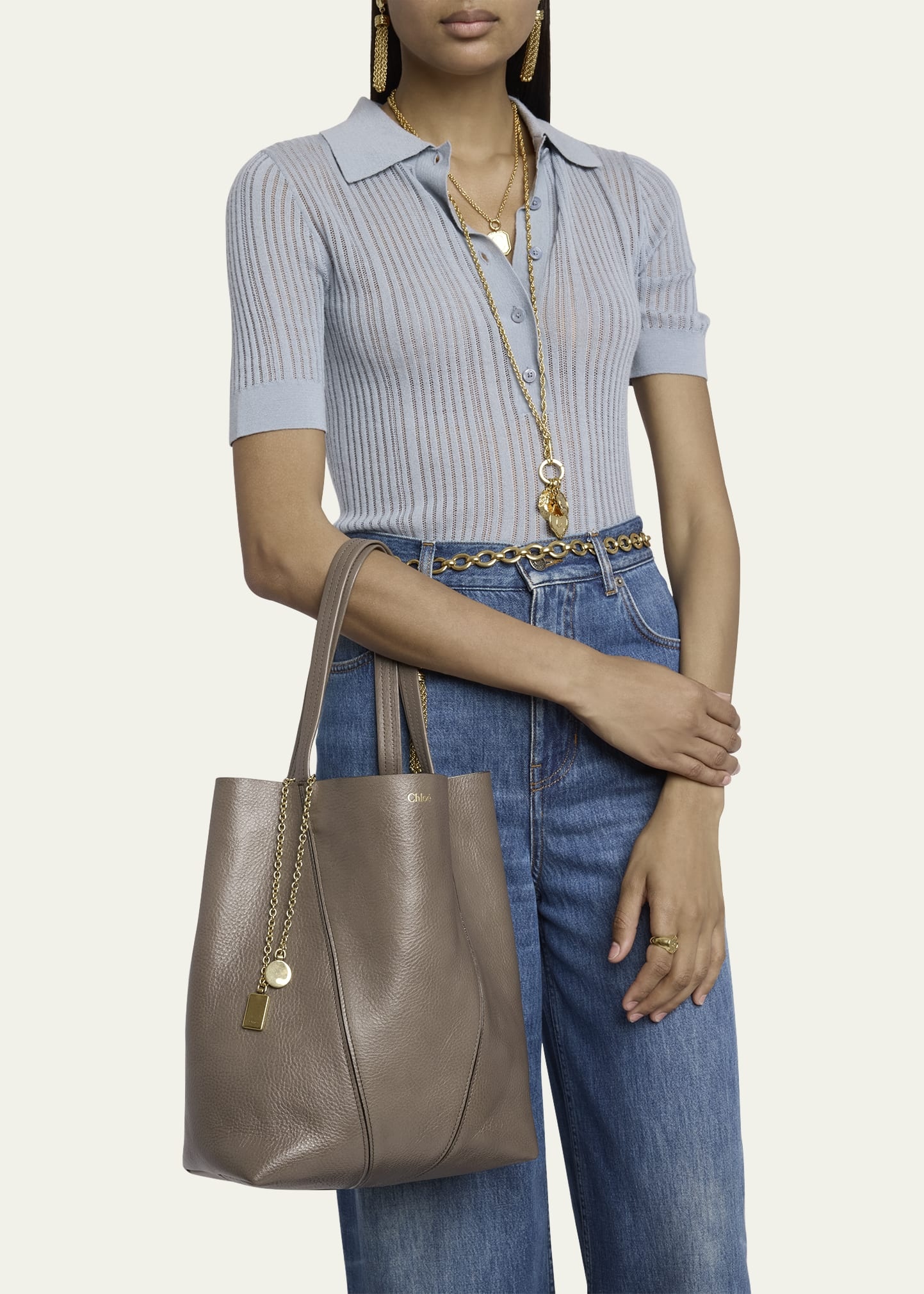 【関税＆送料込み】ChloAC ChloAC Spin Medium Tote Bag Chloe Spin Medium Tote Bag in Leather | Neiman Marcus